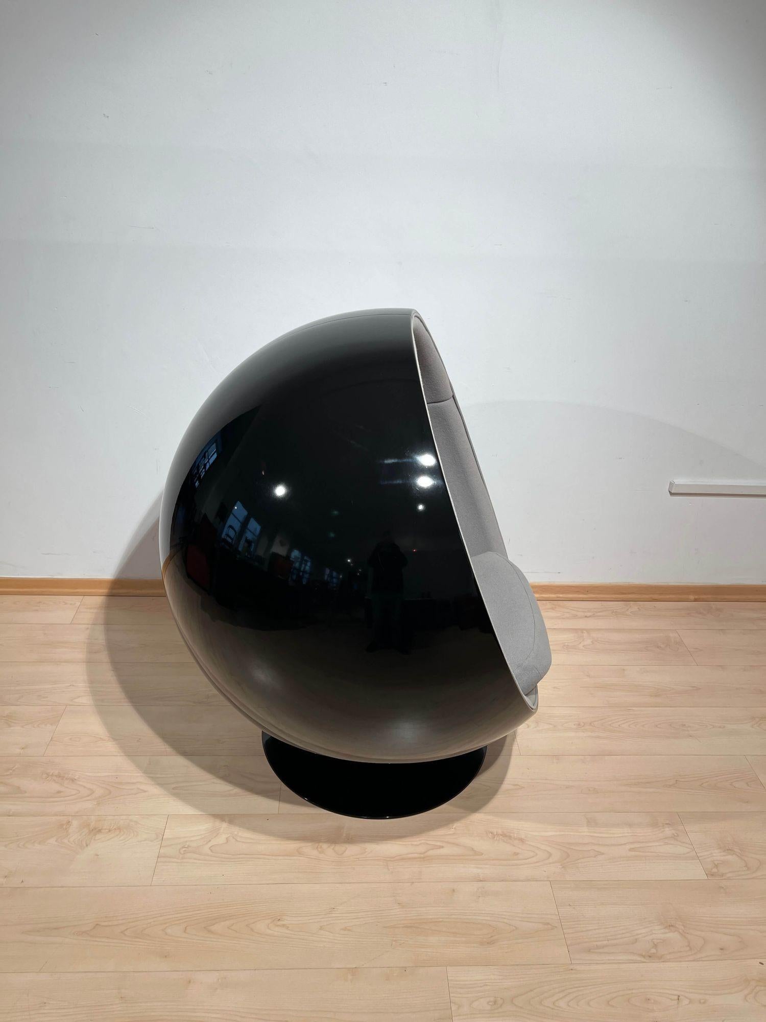 Finnish Ball Chair by Eero Aarnio and Adelta, Black and Grey Finland, 1980s