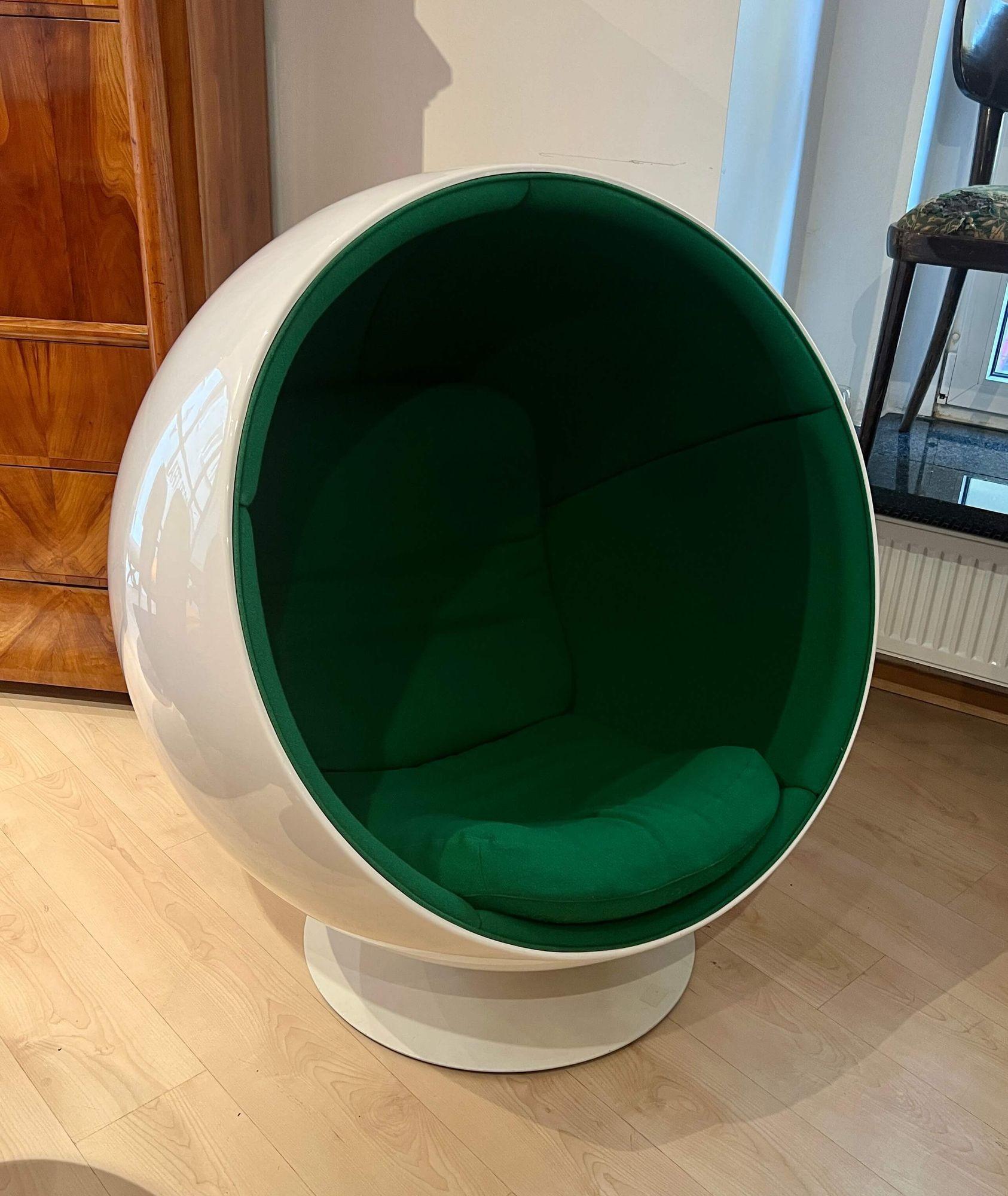 Space Age Ball Chair by Eero Aarnio, Green and White, Adelta, Finland circa 1980/1990s