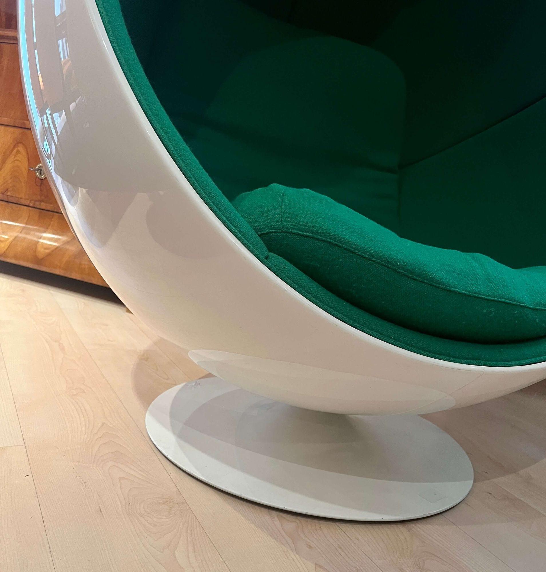 Polished Ball Chair by Eero Aarnio, Green and White, Adelta, Finland circa 1980/1990s