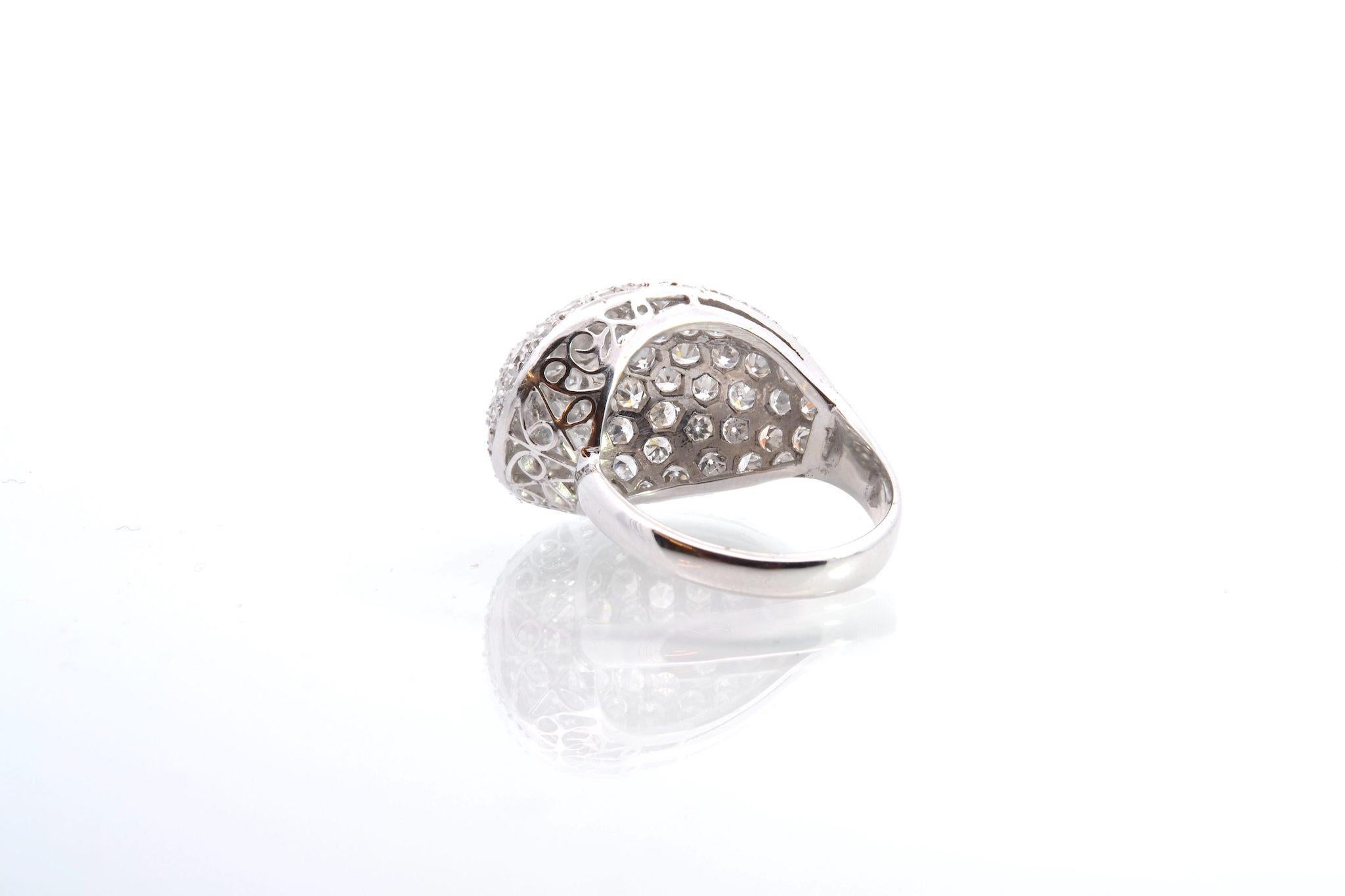 Women's or Men's Ball diamonds ring in 18k white gold For Sale