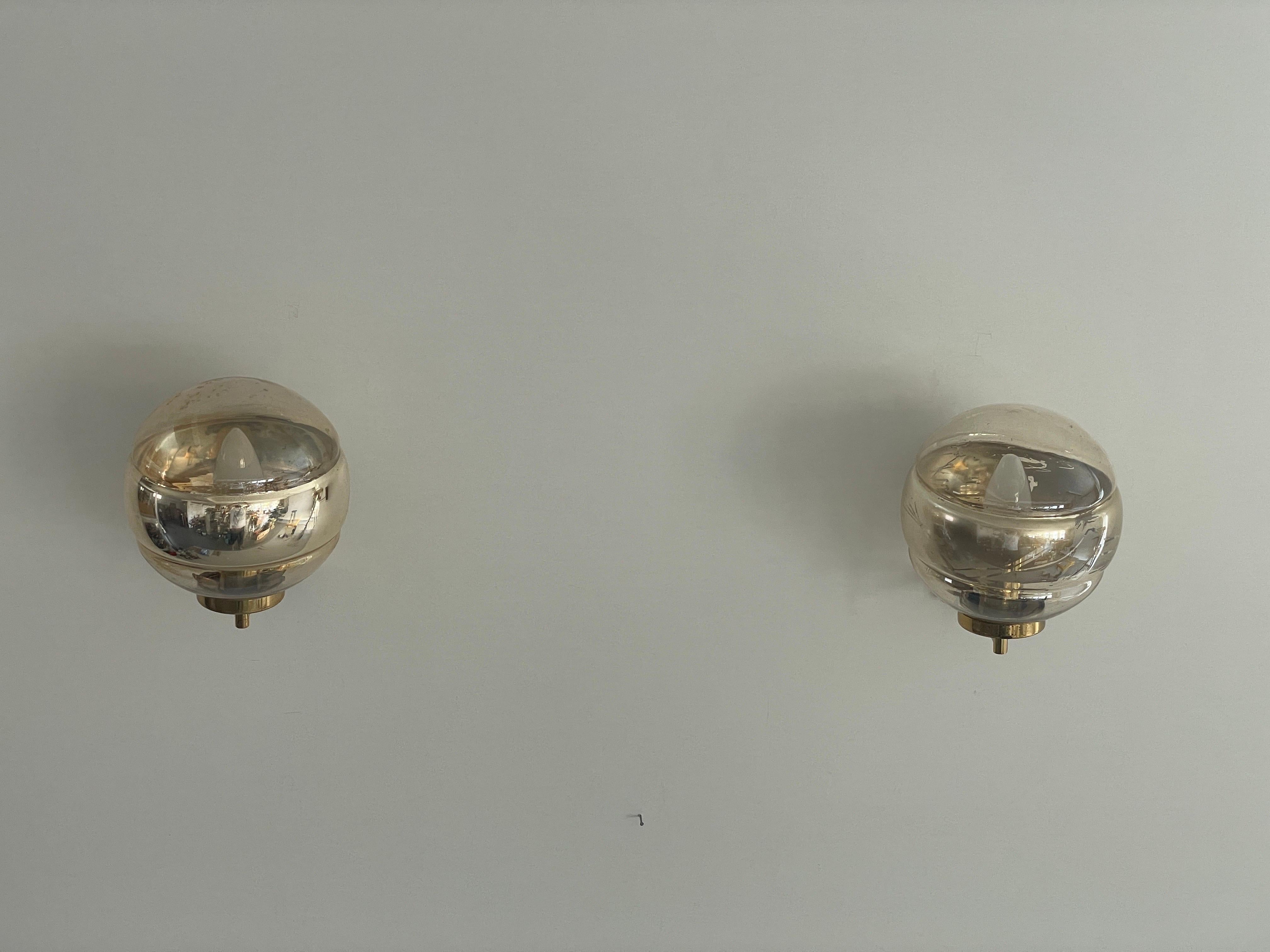 Mid-20th Century Ball Glass and Brass Body Pair of Sconces by Peill und Putzler, 1960s, Germany For Sale