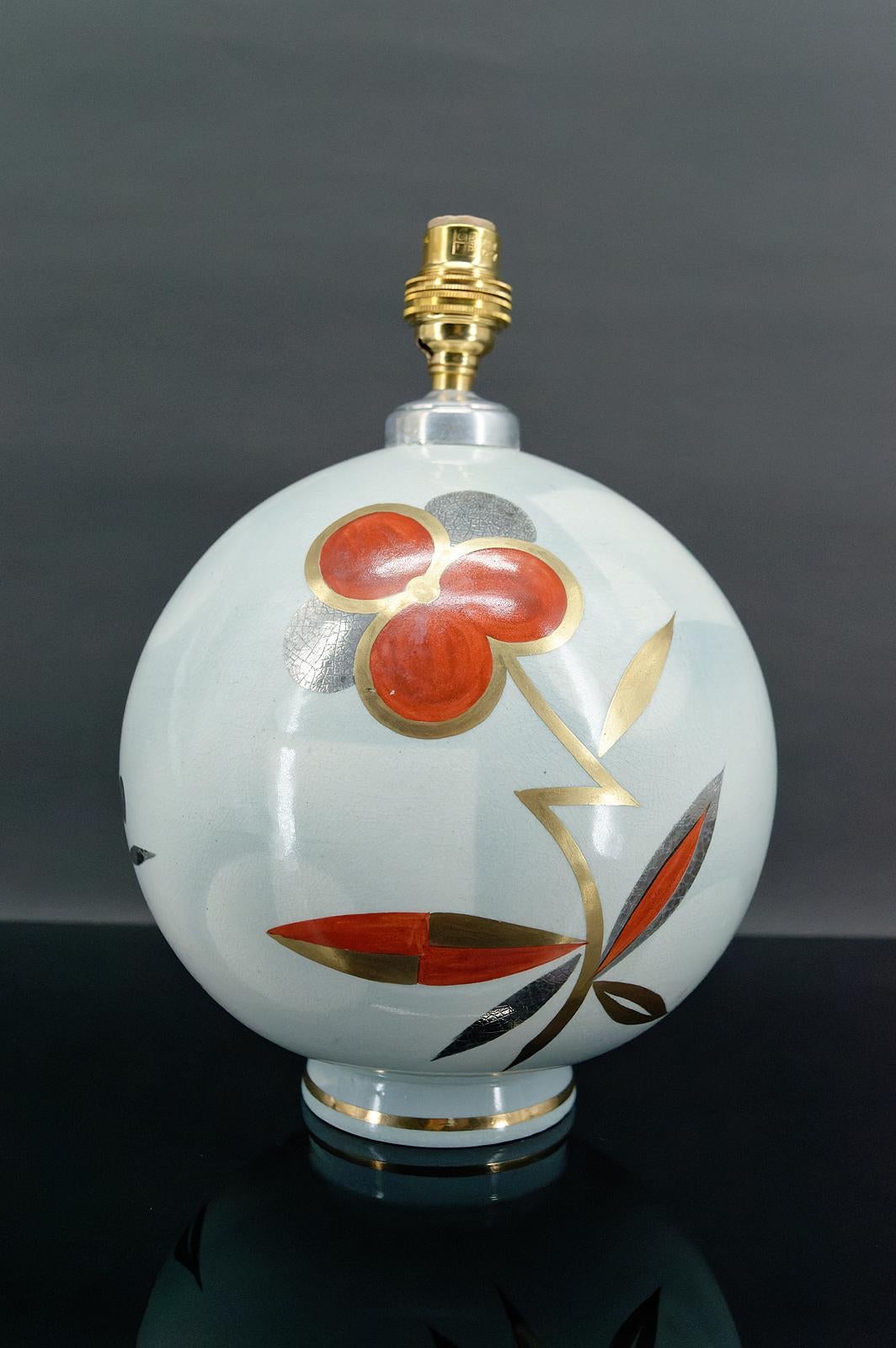 French Ball lamp by the Faïencerie de Sainte Radegonde for Primavera, Art Deco, France For Sale