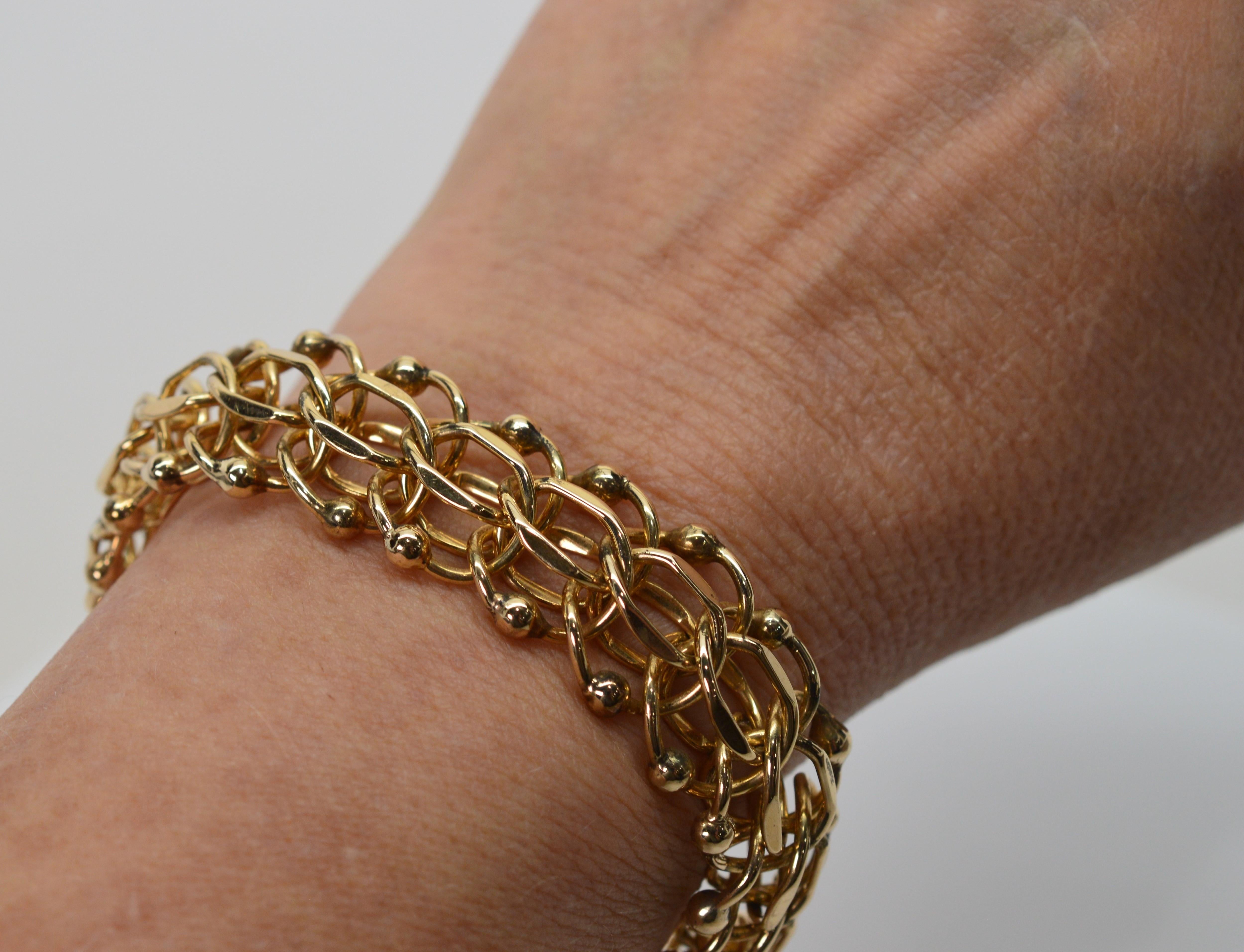 Women's Retro Open Link Chain 14 Karat Yellow Gold Bracelet For Sale