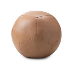 Pouf rotondo Ball in pelle Latte Zenith di Moses Nadel