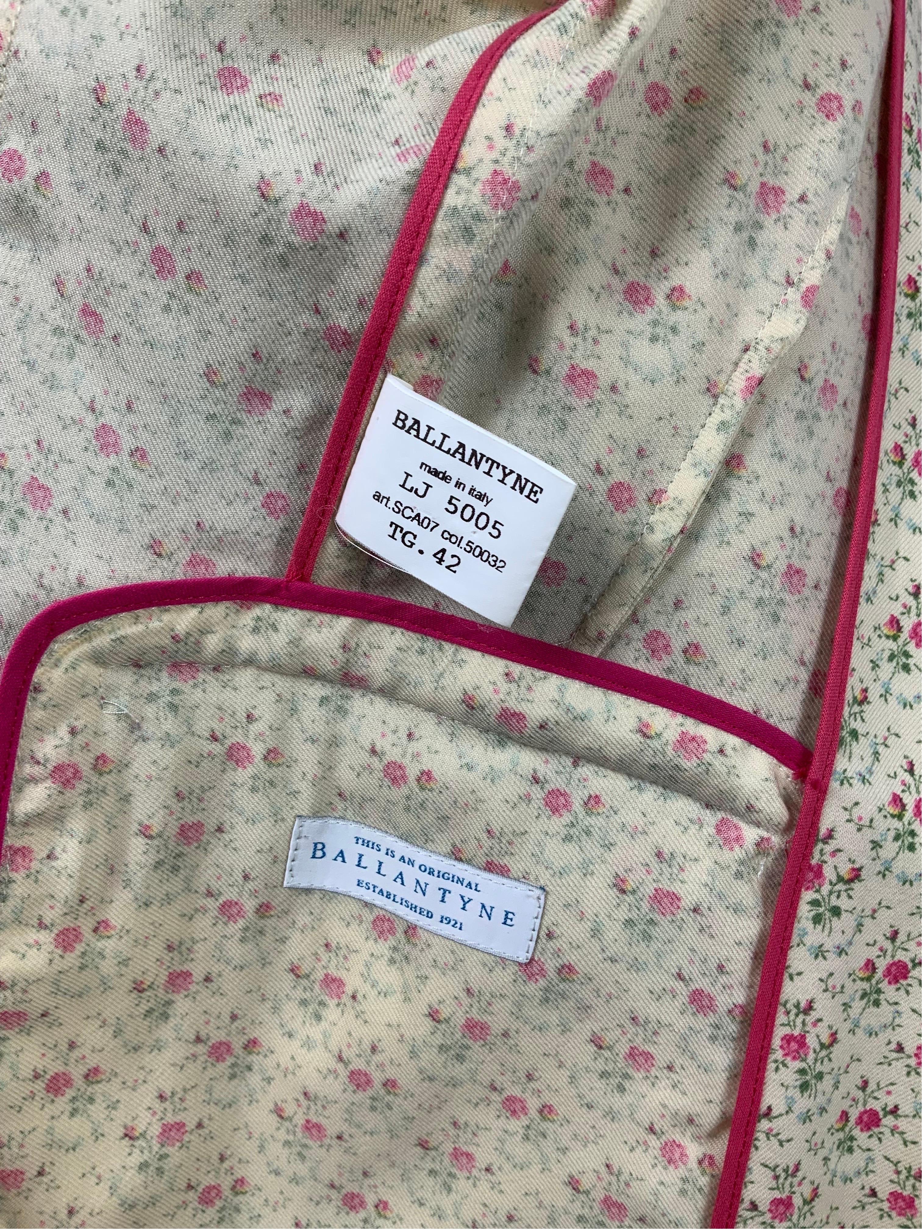 Ballantyne flower cashmere Jacket For Sale 1