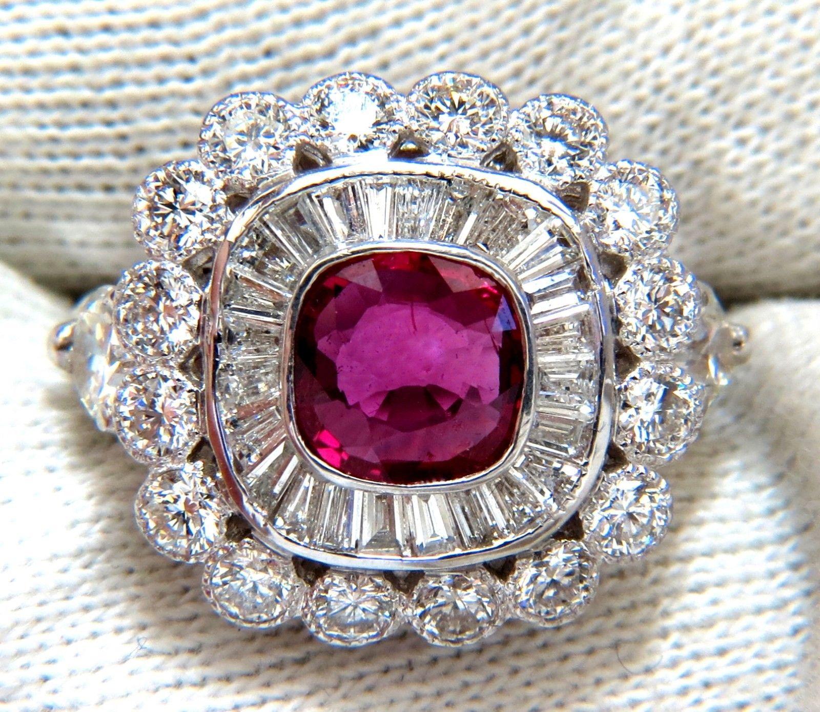 Ballerina Cóctel Racimo Sin Calor Rubí Diamante Anillo 4,58 Quilates 18 Quilates en venta 1