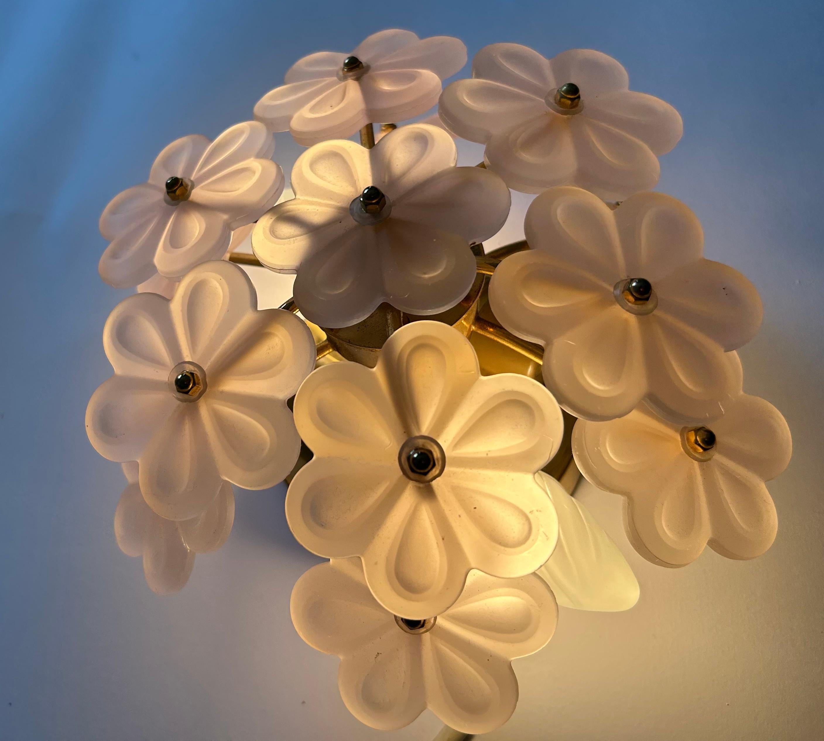 Hand-Crafted Ballerina Pink Wall Light, Murano Glass, 1980's For Sale