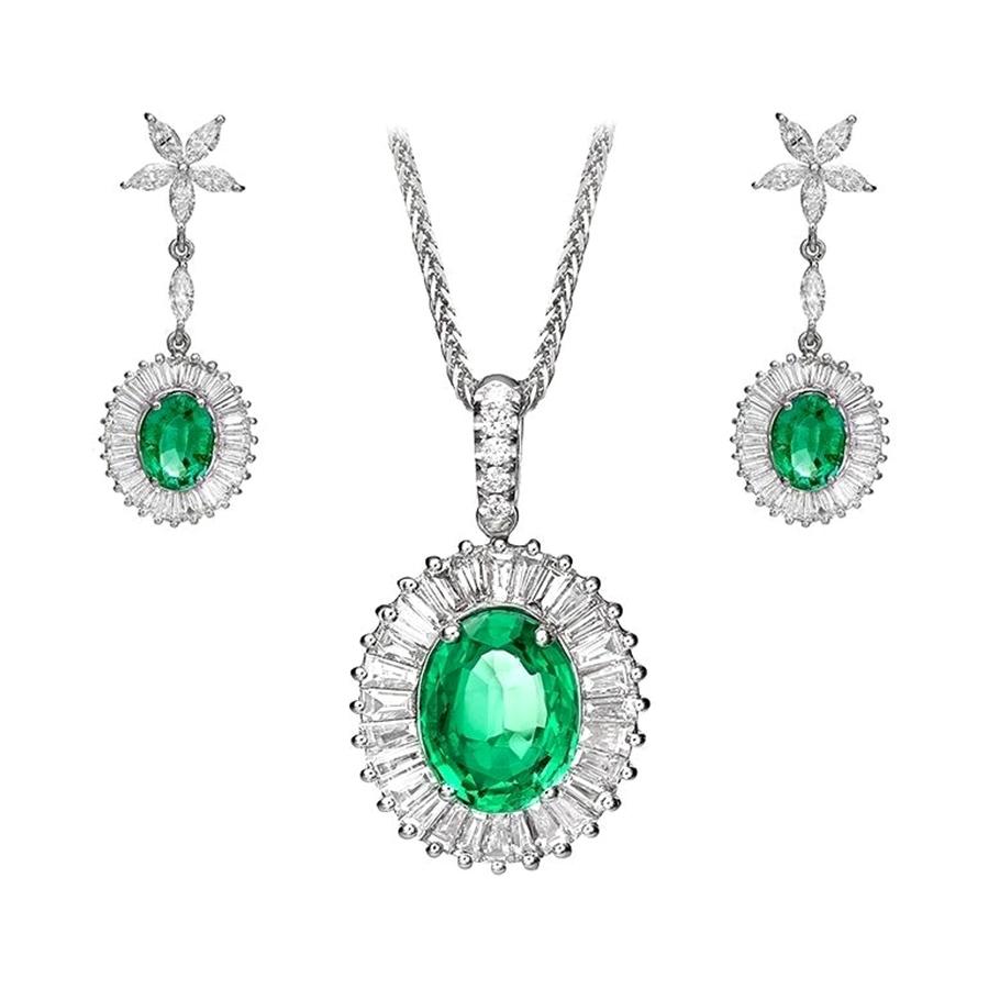 Ballerina Style Diamond & Emerald Earring Pendant Set 18k White Gold For Sale