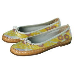 Ballet flat in printed fabric and leather Chanel 