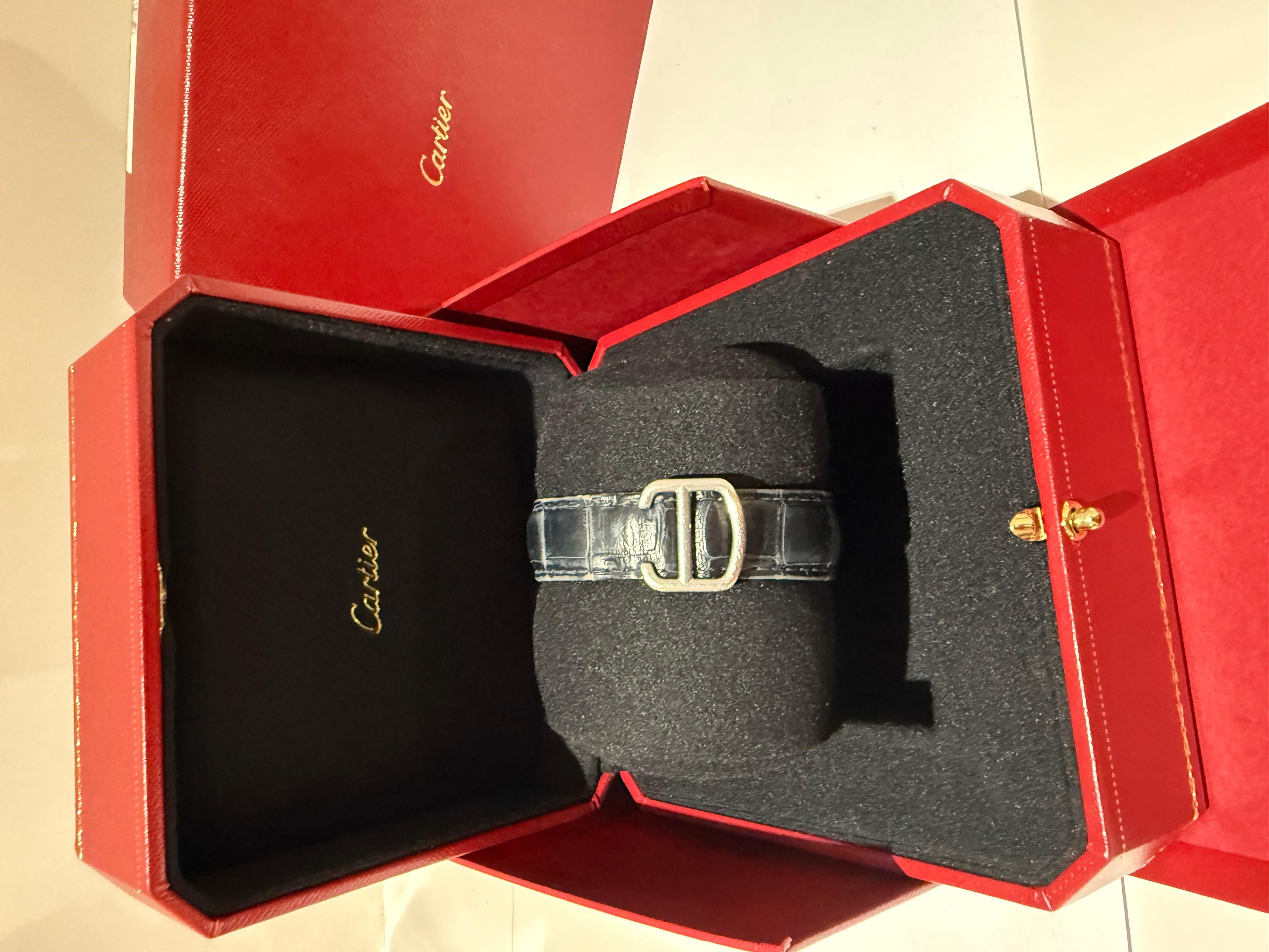Women's or Men's Ballon Bleu de Cartier watch with moon phase automatic For Sale