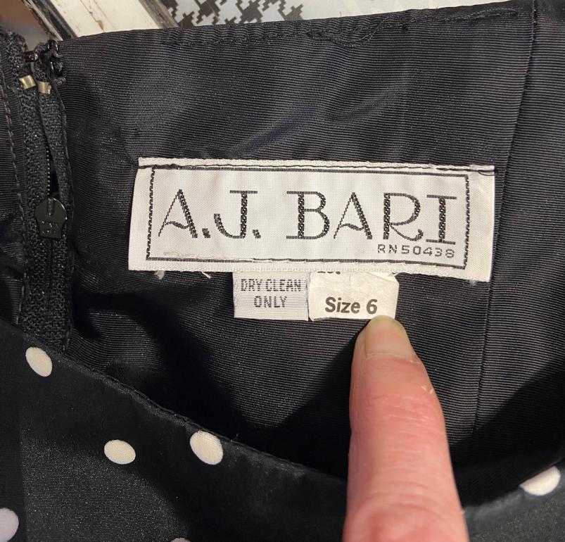 Abito da cocktail Ballon a pois A.J Barri Circa 1980 in vendita 1