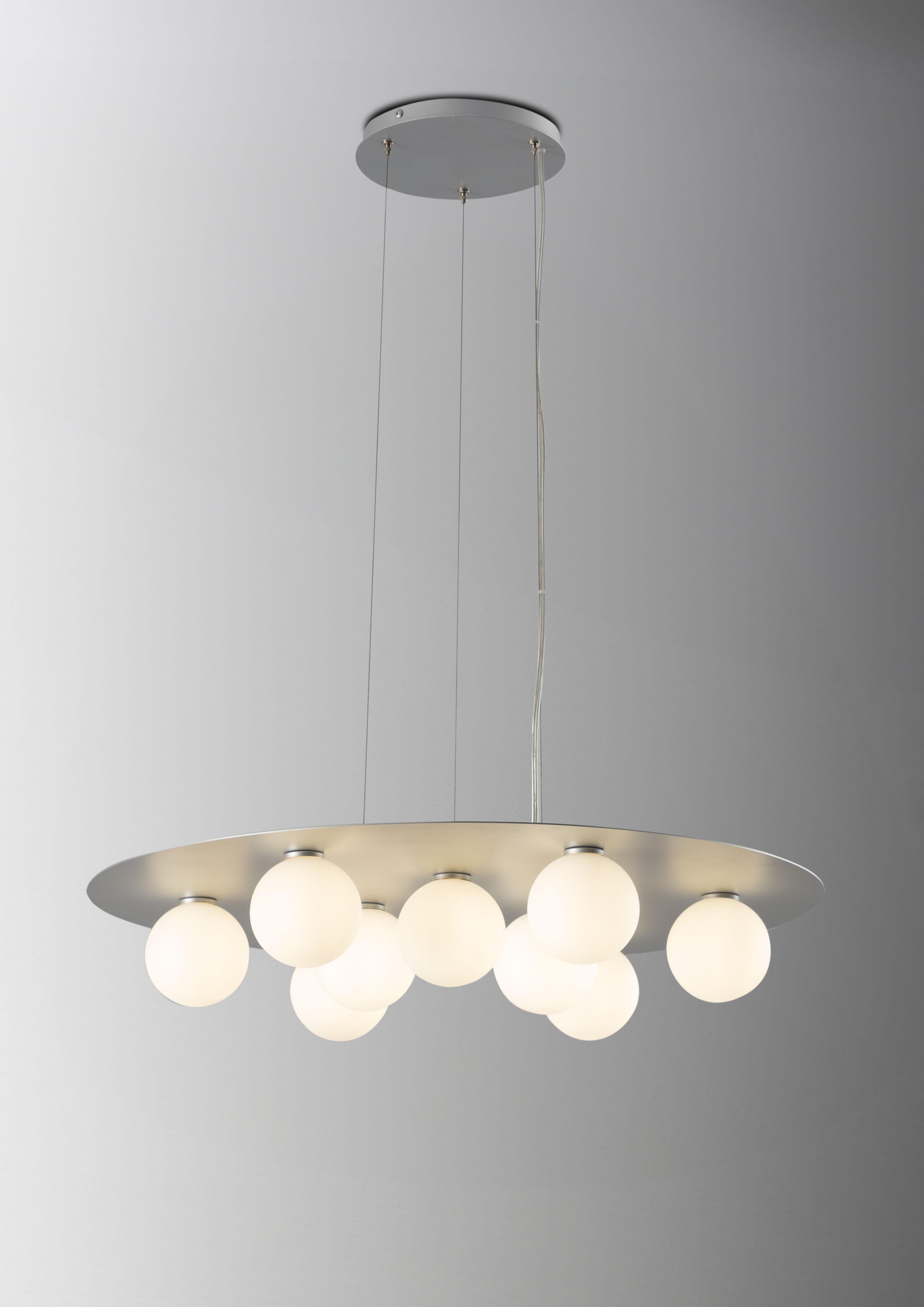 Lampada da soffitto Ballons, 21619, di Stillux Illuminazione
Dimensioni: D 70 x H 13 cm.
Materiali: Vetro, argento.

Disponibile in foglia oro, foglia argento, nero velluto o argento opaco. Contattateci.

Tutte le nostre lampade possono essere