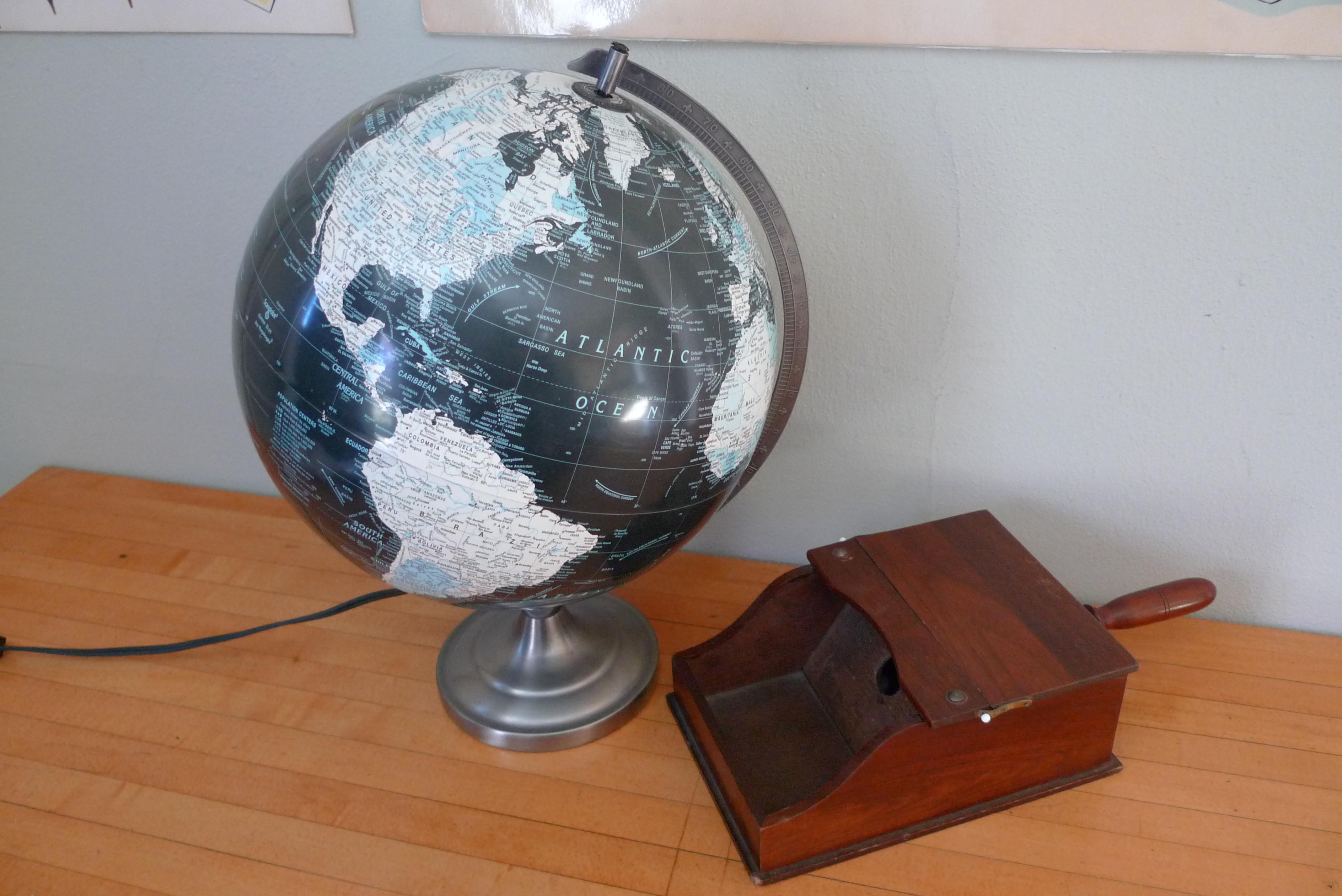 Ballot Box with Black and White Glass Balls in Handheld Lidded Walnut Box For Sale 10