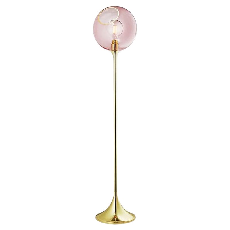 Ballroom Stehleuchte, Rosa mit LED Globe Glühbirne Ø5