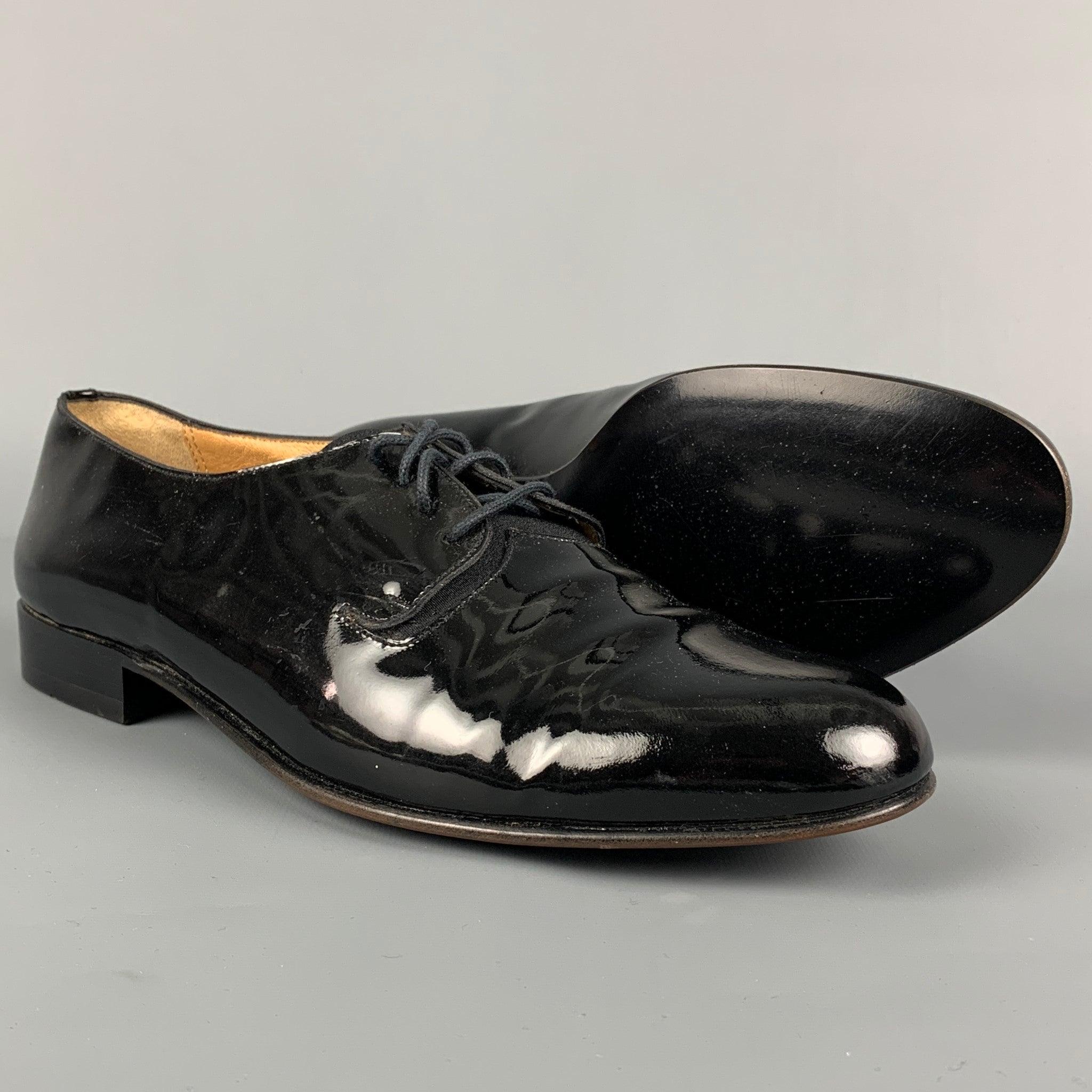 BALLY Bice Taille 8 Chaussures à lacets en cuir verni noir Bon état - En vente à San Francisco, CA