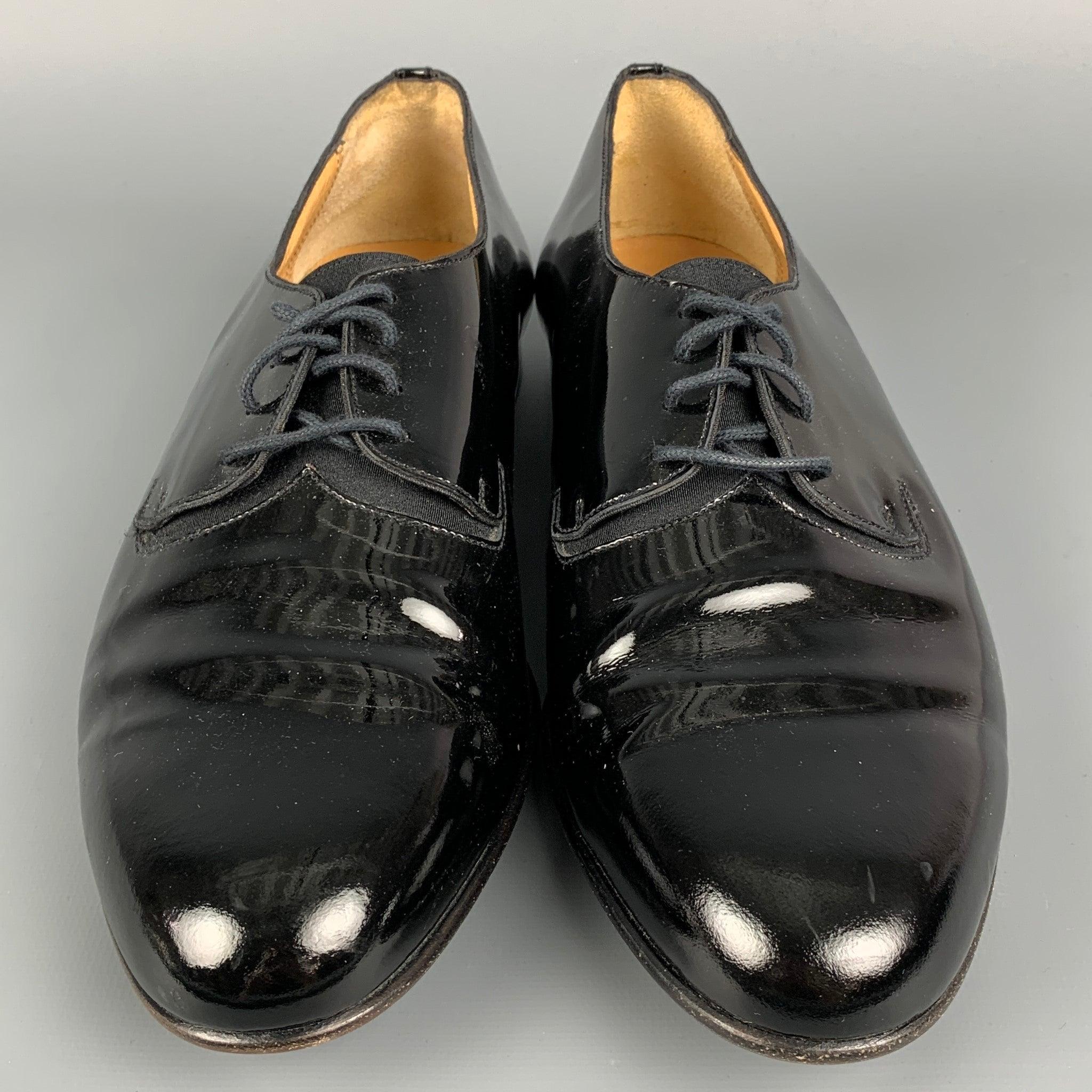 BALLY Bice Taille 8 Chaussures à lacets en cuir verni noir Pour femmes en vente