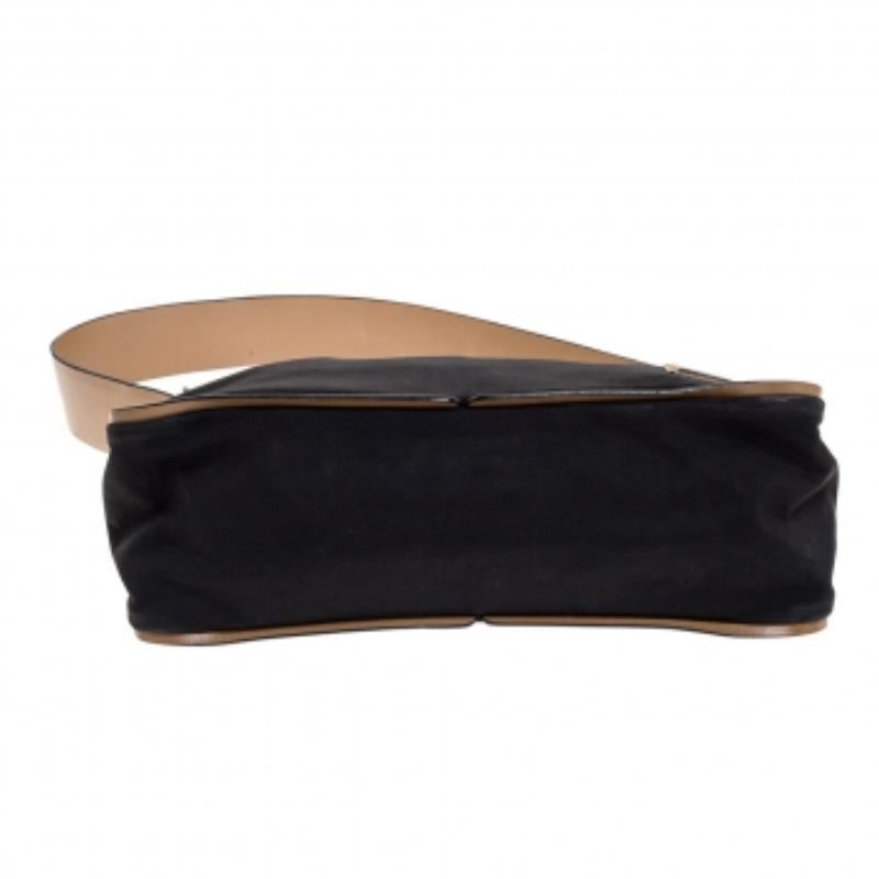 Nero Borsa Baguette in nylon e pelle Bally nero/beige in vendita