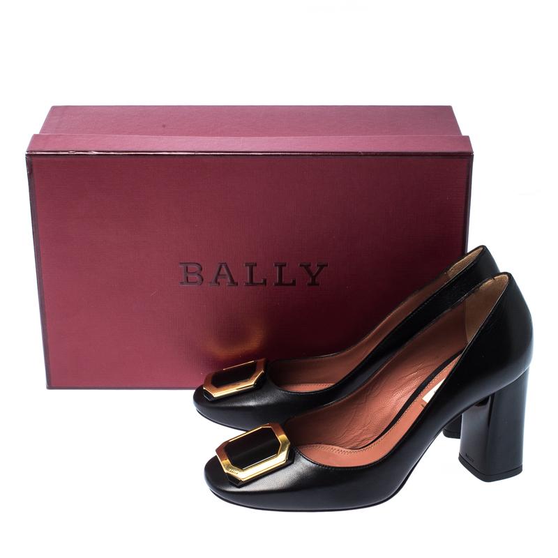 Bally Black Leather Bemmy Pumps Size 37 3