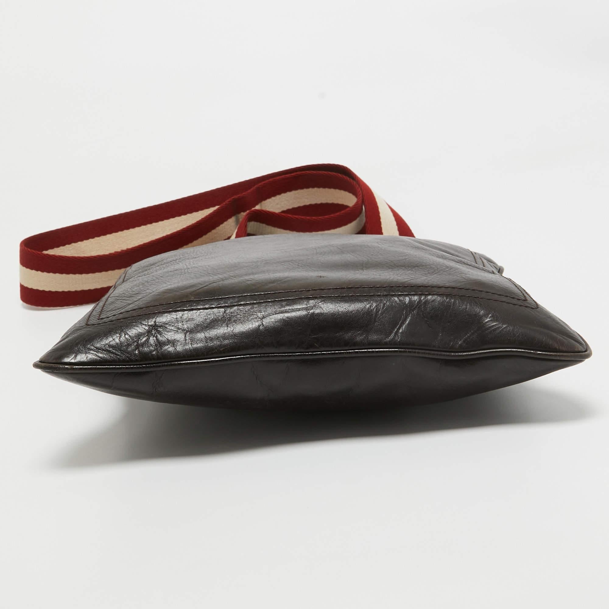 Bally Choco Brown Leather Messenger Bag 4