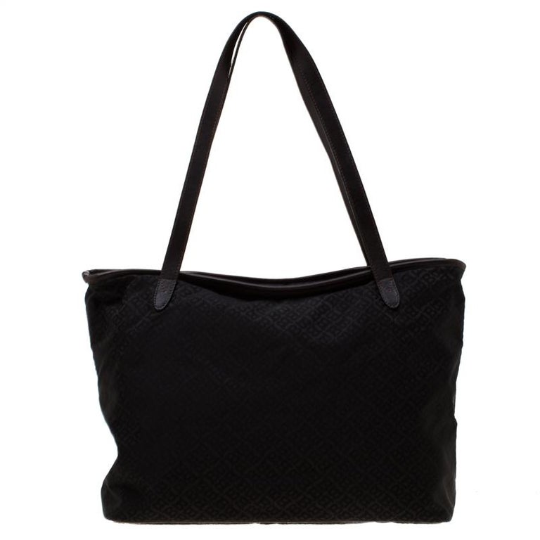 bally shopper tote