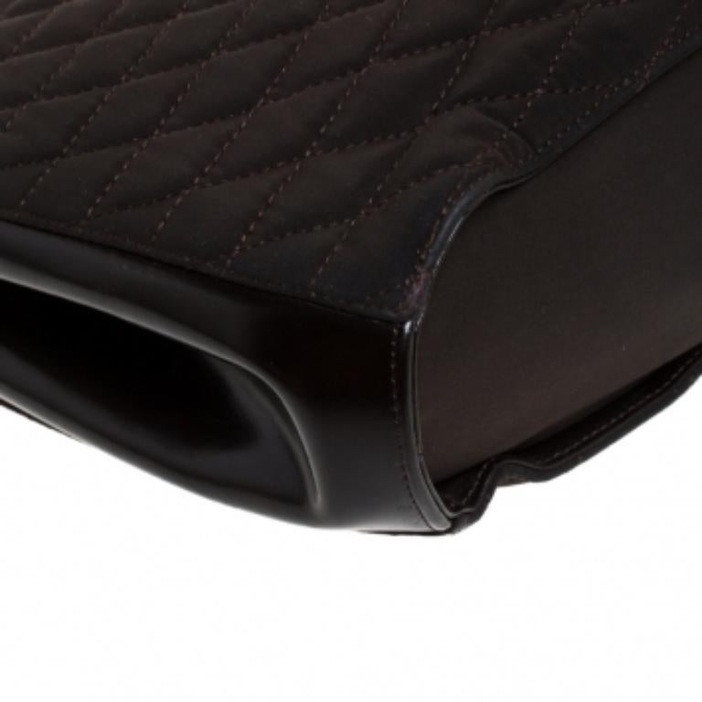 Bally Marrone Scuro - Borsa in Nylon Trapuntato e Pelle Vernice in vendita 2