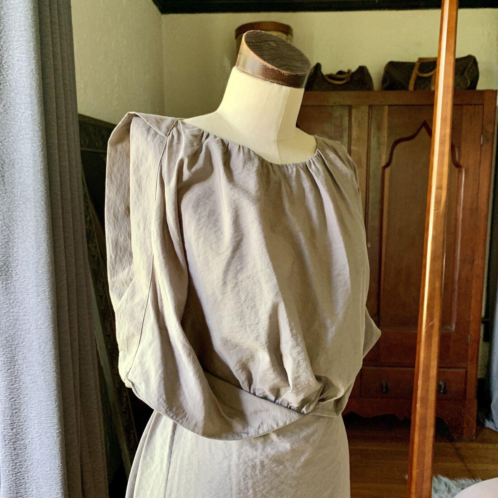 BALLY Gray RARE Sleeveless Dress Italy 4/38 For Sale 4