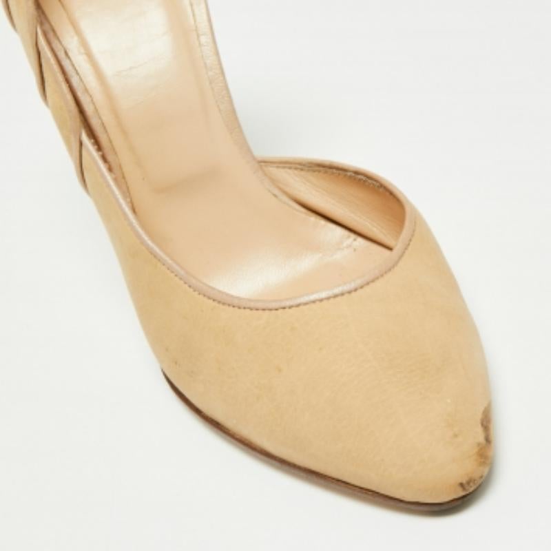 Bombas con punta en piel de nobuck marrón claro de Bally Talla 39.5 en venta 5
