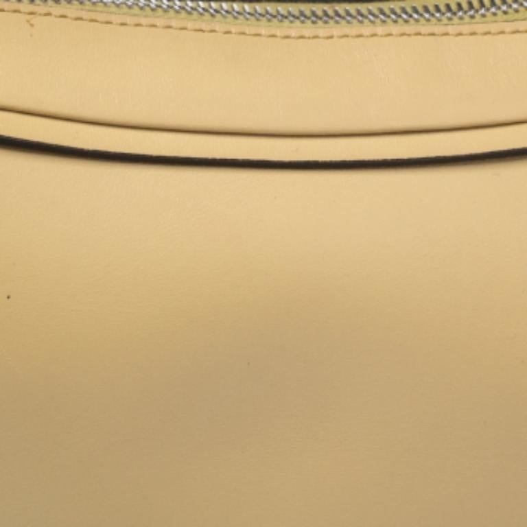 Bolso con cremallera de piel amarillo claro de Bally en venta 2