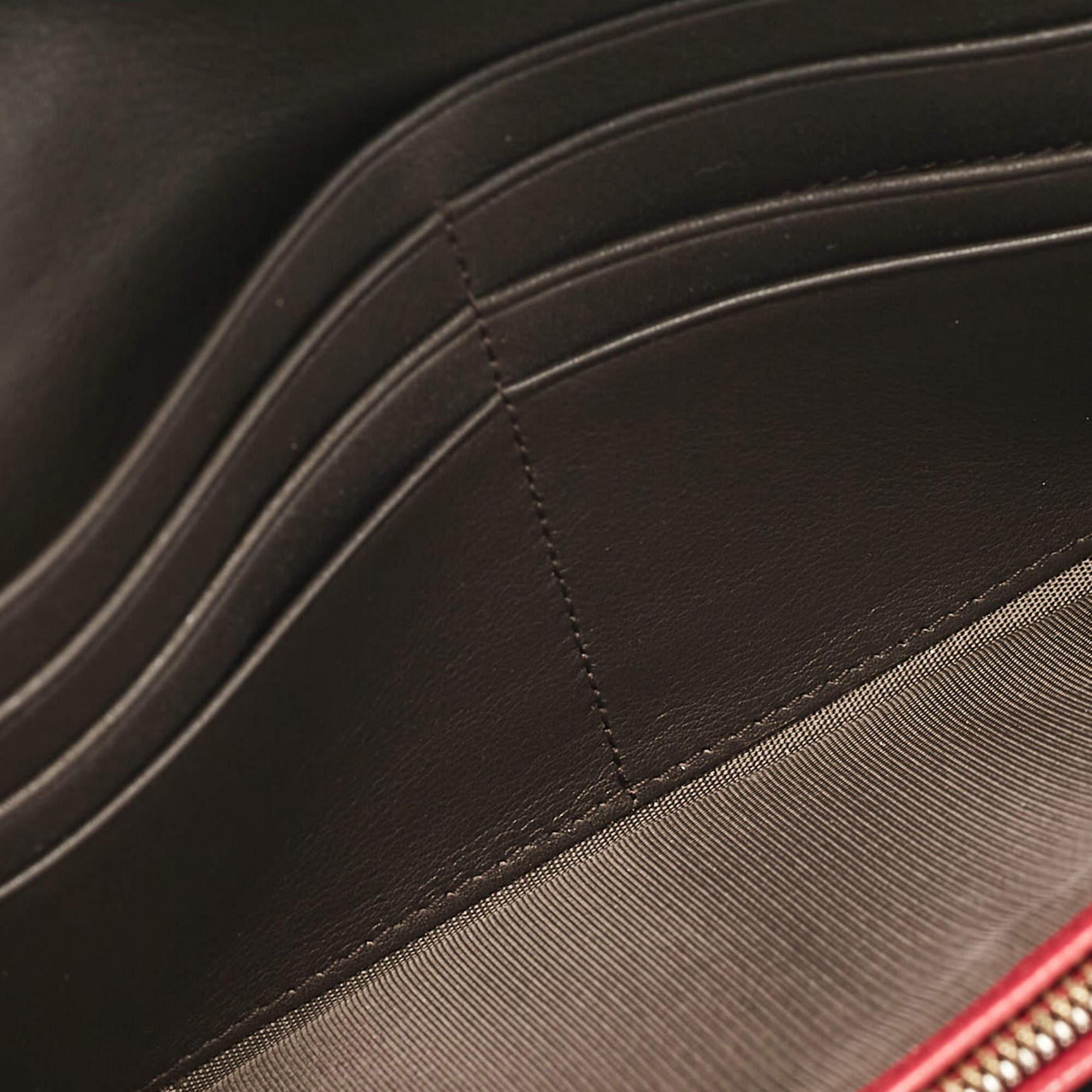 Bally Pink Leather Logo Flap Continental Wallet In Good Condition For Sale In Dubai, Al Qouz 2