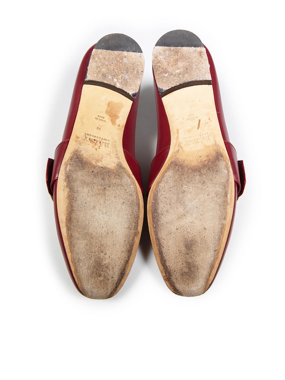 Women's Bally Red Leather Round Toe Loafers Size IT 38 For Sale
