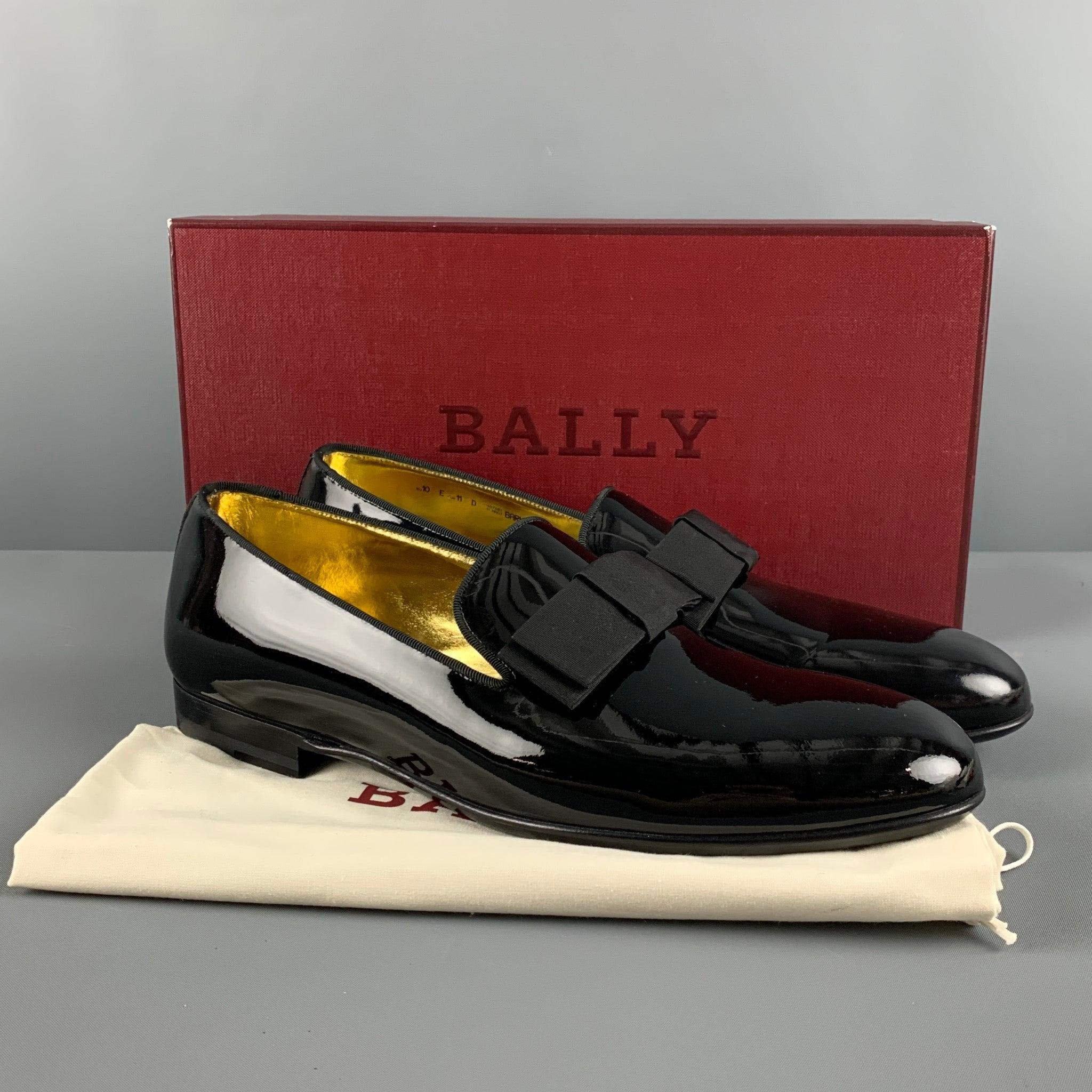 BALLY Size 11 Black Solid Leather Slip On Loafers For Sale 5