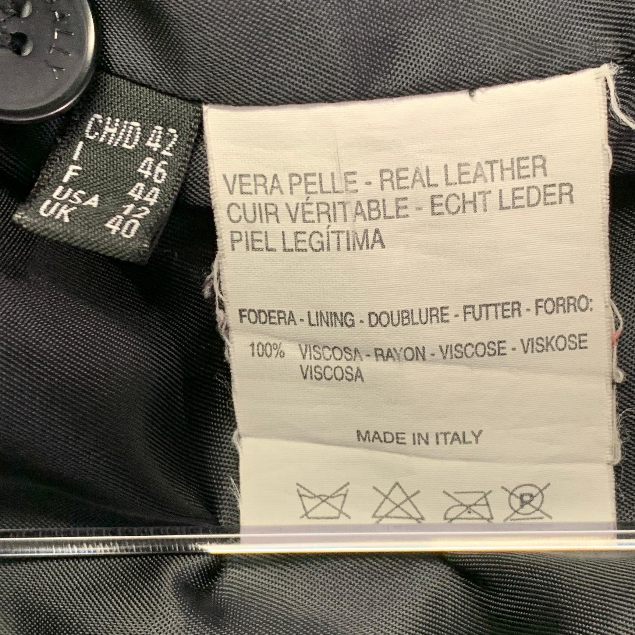 BALLY Taille 12 Veste en cuir noir à boutons cachés Blazer en vente 5