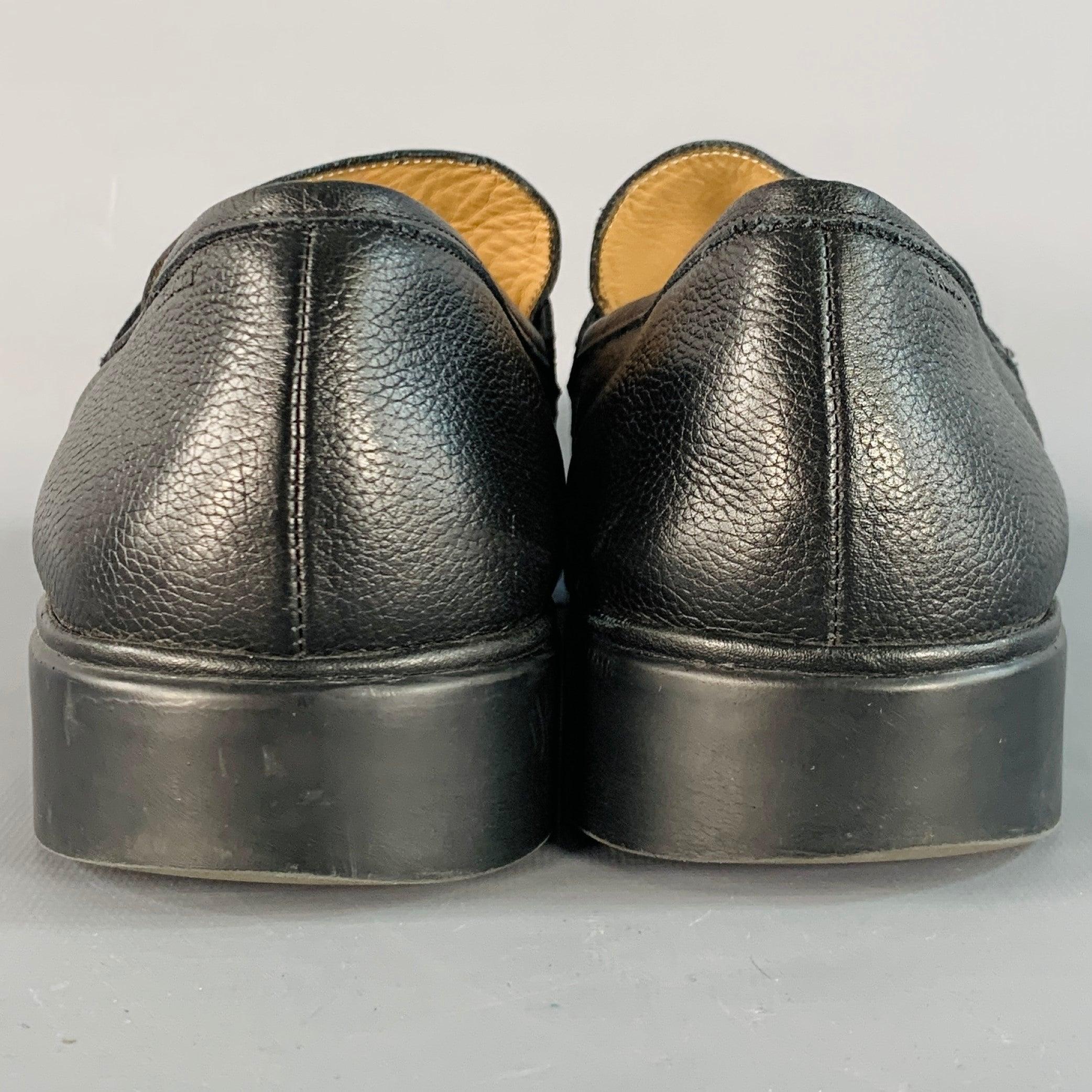 Noir BALLY Size 12 Cadore Black Silver Tone Pebble Grain Leather Horsebit Loafers en vente
