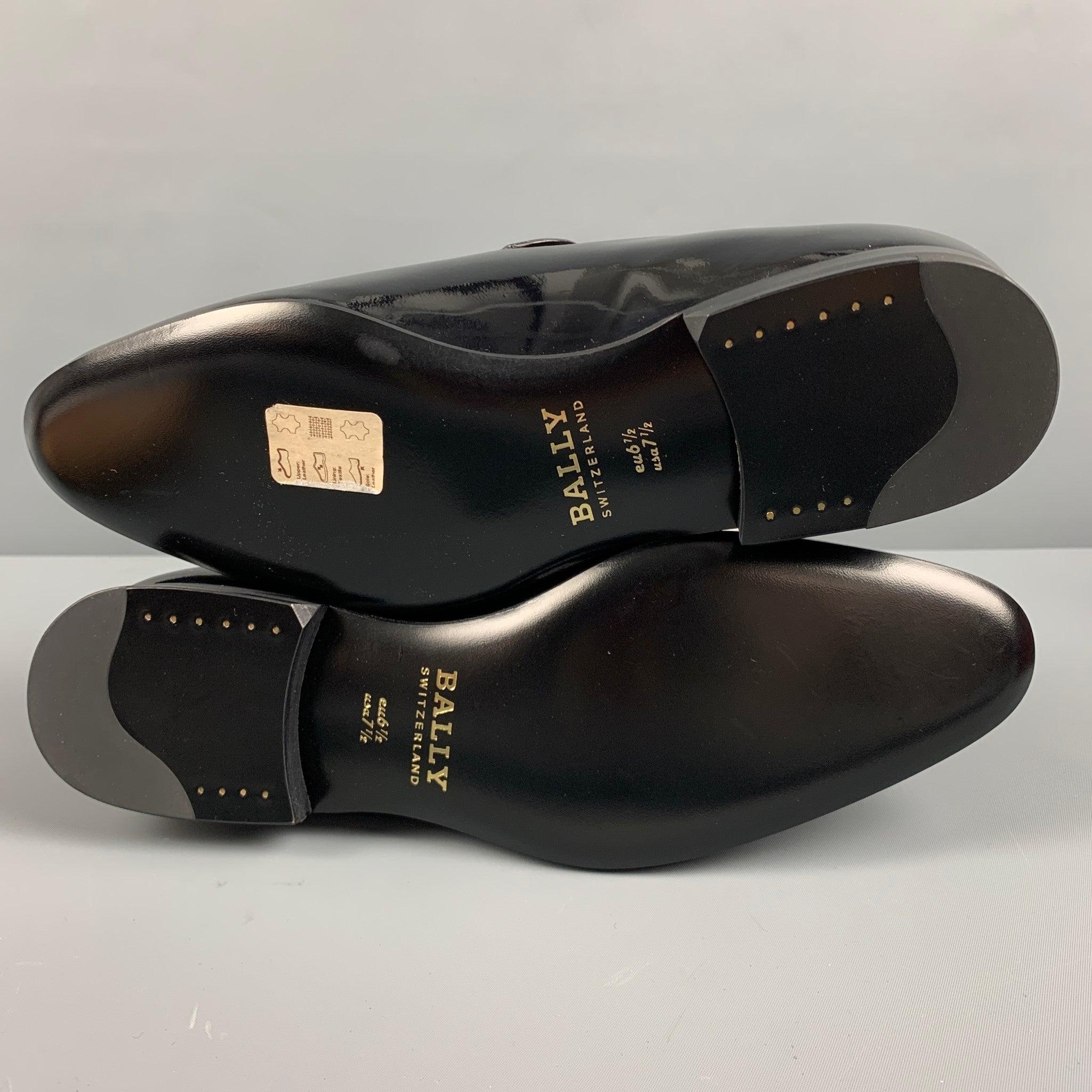 BALLY Size 7.5 Black Patent Leather Slip On Loafers For Sale 2