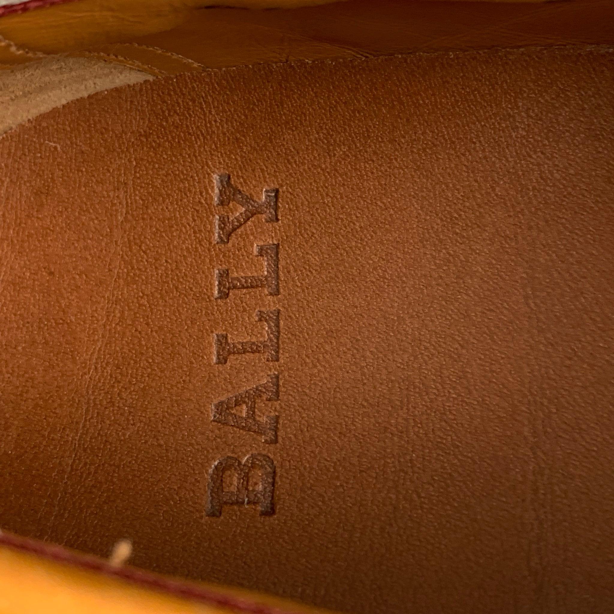 BALLY Size 7.5 Honey Leather Slip On Loafers For Sale 3