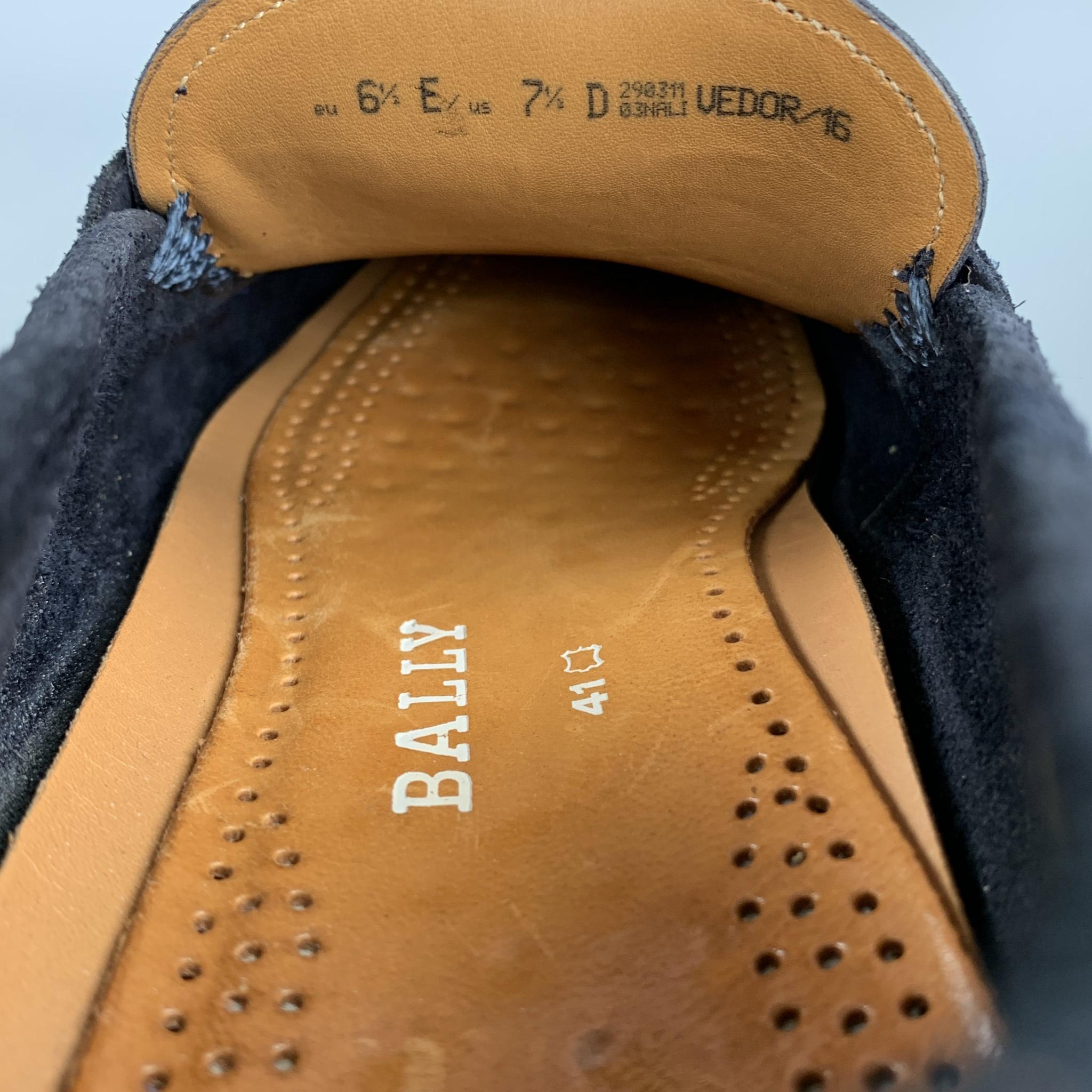 BALLY Size 7.5 Navy Suede Slip On Loafers In Excellent Condition In San Francisco, CA