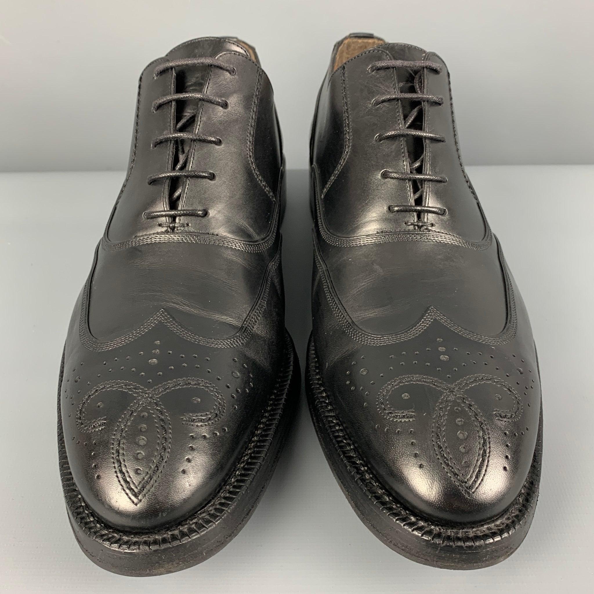 Men's BALLY Size 8.5 Black Leather Wingtip Lace Up Shoes For Sale
