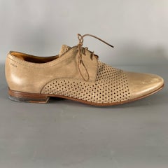 BALLY Size 9 Beige Perforated Leather Cap Toe Lace Up Shoes