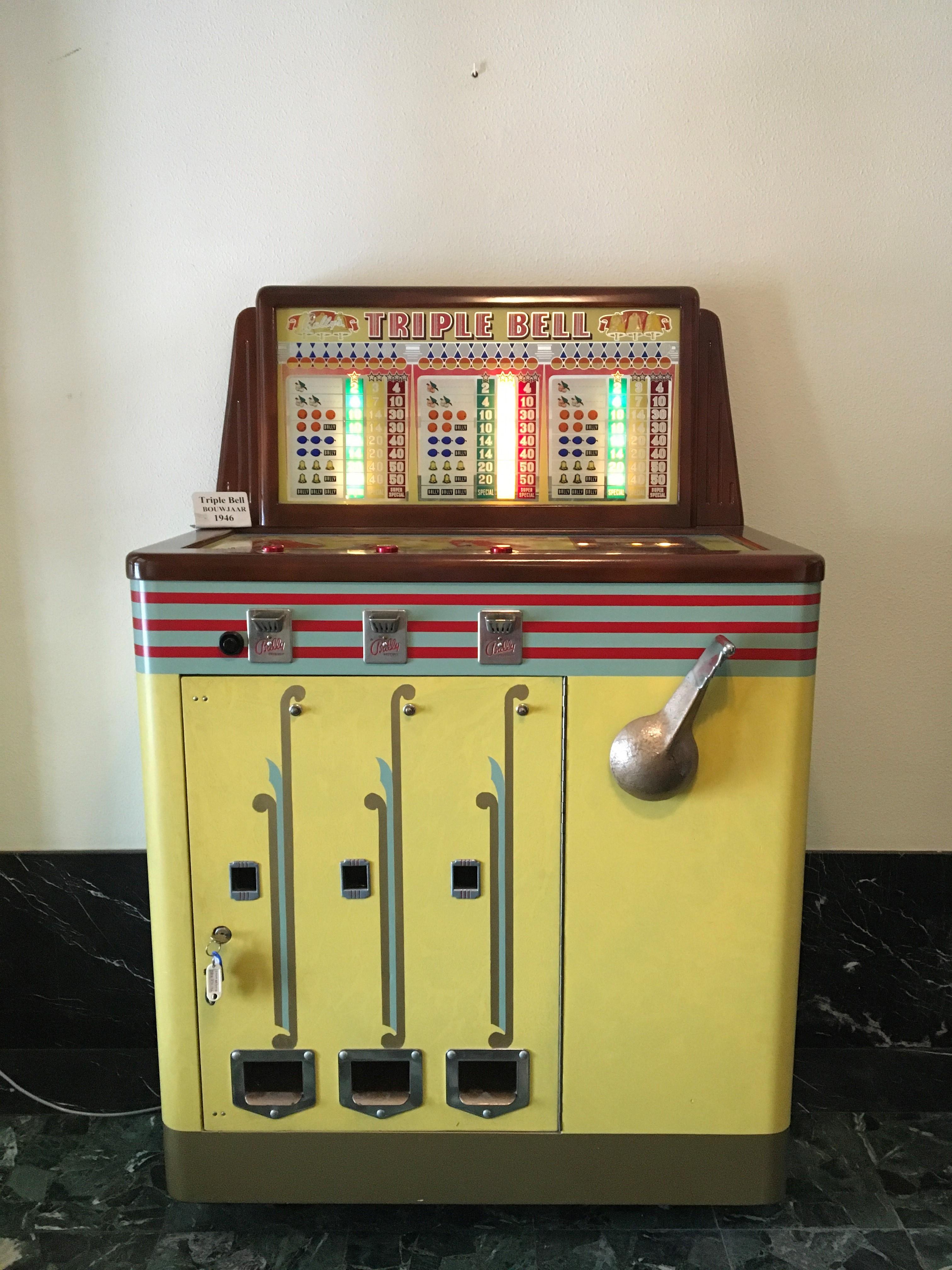 Bally Triple Bell Console Slot Machine Game, 1946 For Sale 9