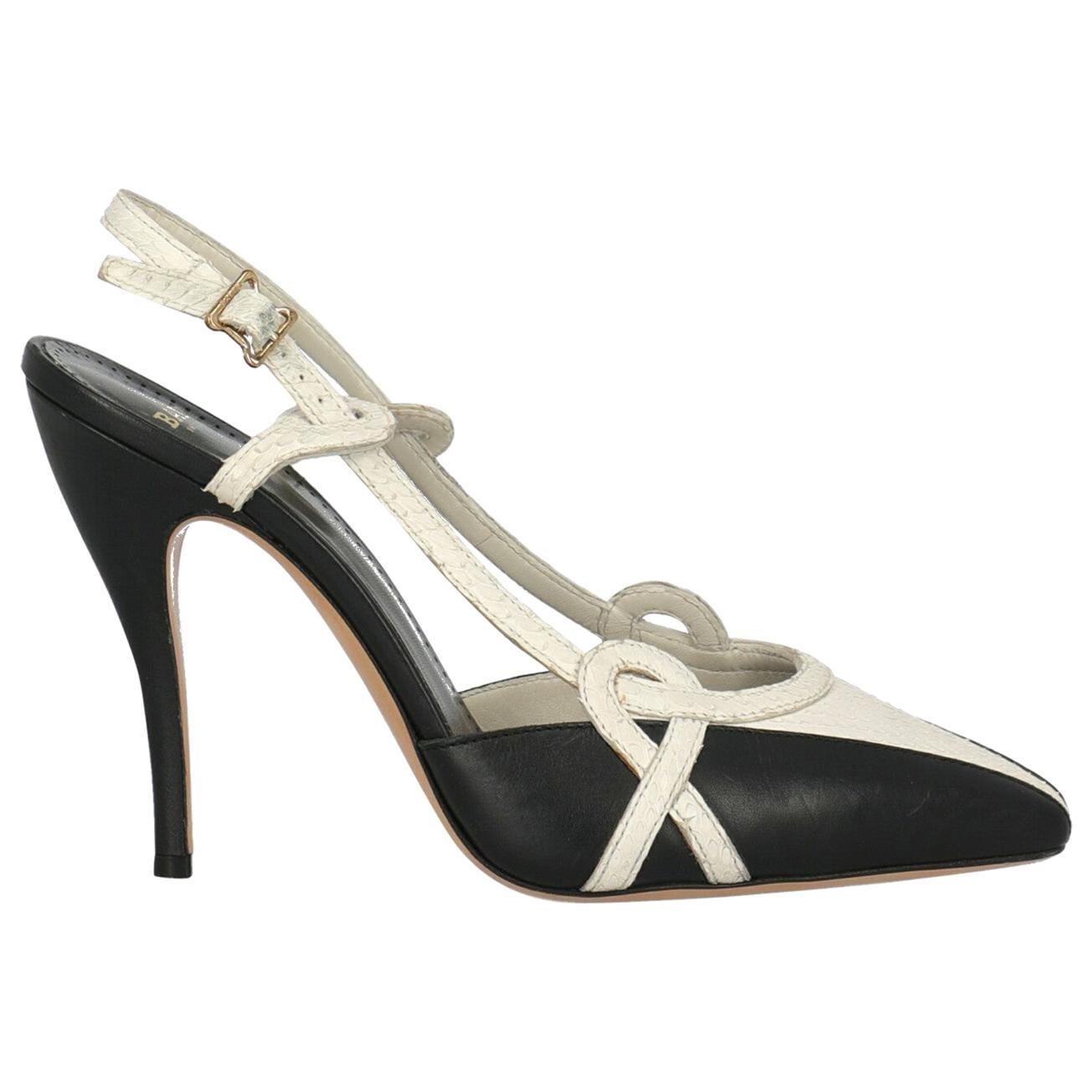Bally Woman Pumps Black Leather IT 40 For Sale