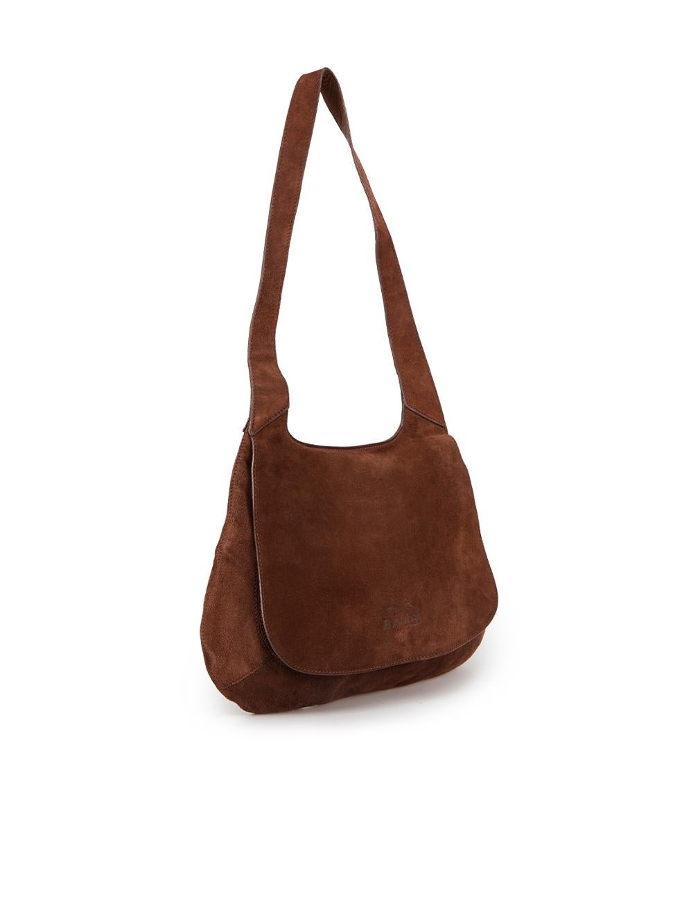 CONDITION is Very good. Minor scratching to suede is evident. Minimal wear on this used Bally designer resale item.



Details


Brown

Suede

Shoulder bag

Flap opening

Magnetic button fastening

1x Non adjustable strap

1x Main compartment with
