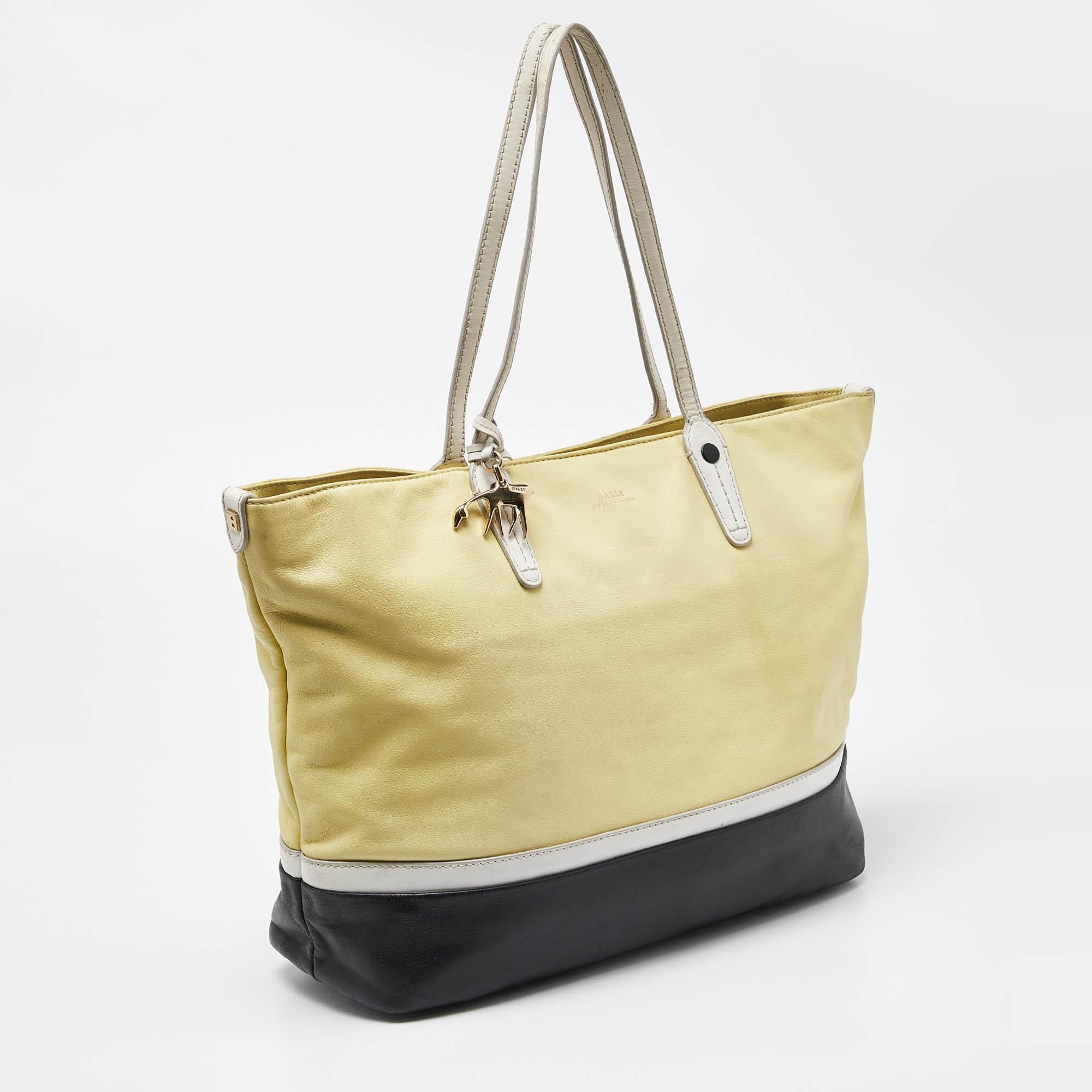 Beige Bally Yellow/Black Leather Shopper Tote For Sale
