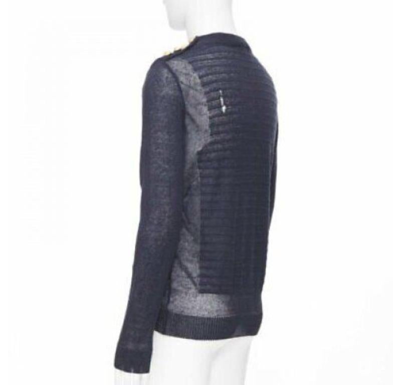 BALMAIN 100% Leinen Marineblauer Streifen Gold Militär Pullover mit Knopfleiste im Used-Look XS im Angebot 1