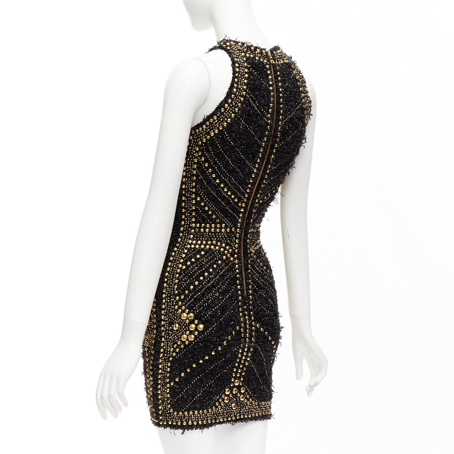 BALMAIN 2022 gold boucle tweed stud embellished Labyrinth mini dress FR34 XS For Sale 2