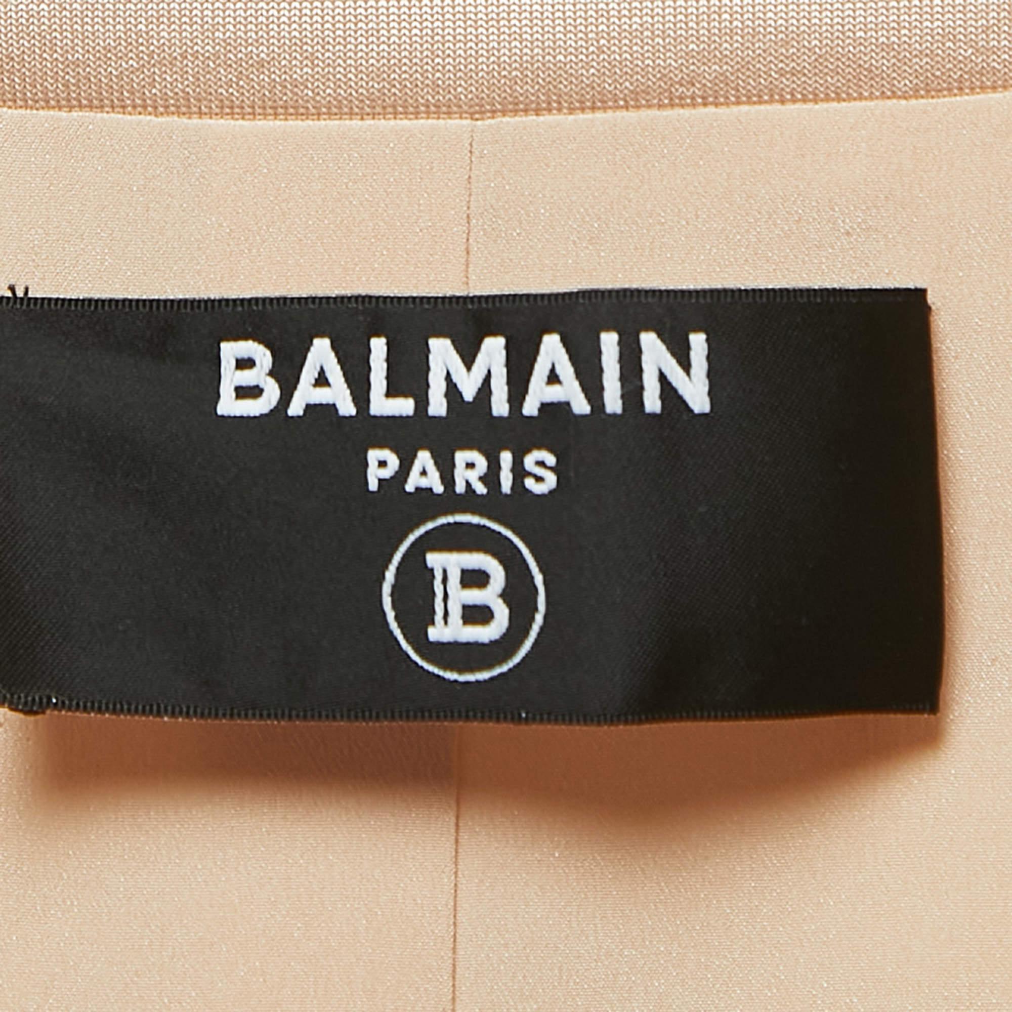 Balmain Beige Crystals & Pearls Embellished Shawl Lapel Blazer M In Good Condition For Sale In Dubai, Al Qouz 2