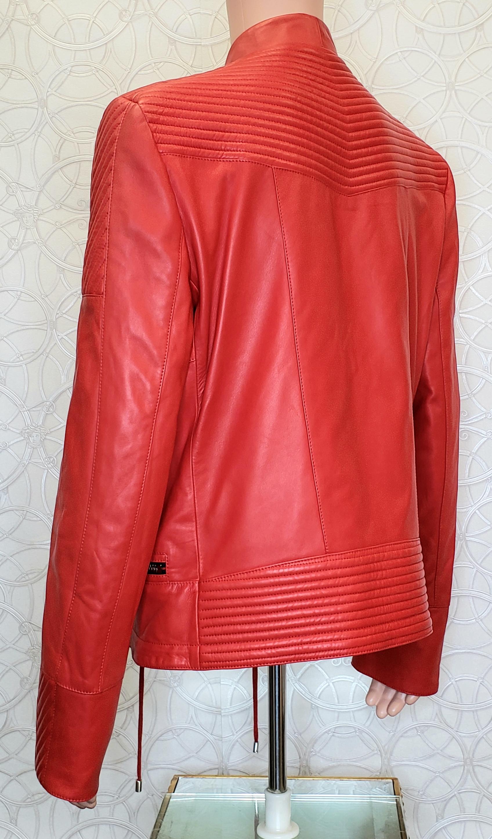 BALMAIN BIKER RED LEATHER JACKET for MEN as seen on JASTIN 56 - 46 In New Condition In Montgomery, TX