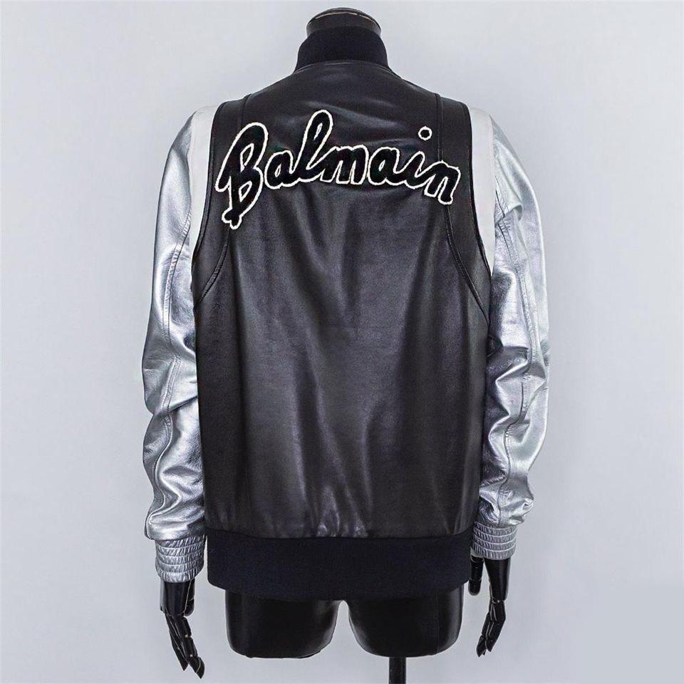 BALMAIN

Black/Silver school Jacket


Content: Lambskin 

Lining: 52% Viscose, 48% Cotton


Size Fr 40 - US 8 (L) 


Made in France

Pre-owned, excellent condition!

 100% authentic guarantee 

       PLEASE VISIT OUR STORE FOR MORE GREAT ITEMS

av