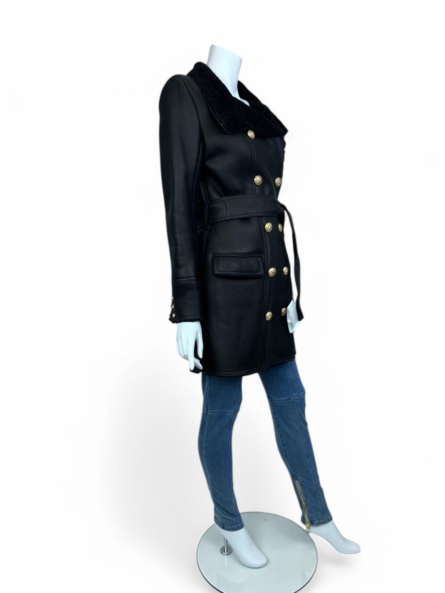 Balmain Black Double-Breasted Shearling Coat For Sale 1