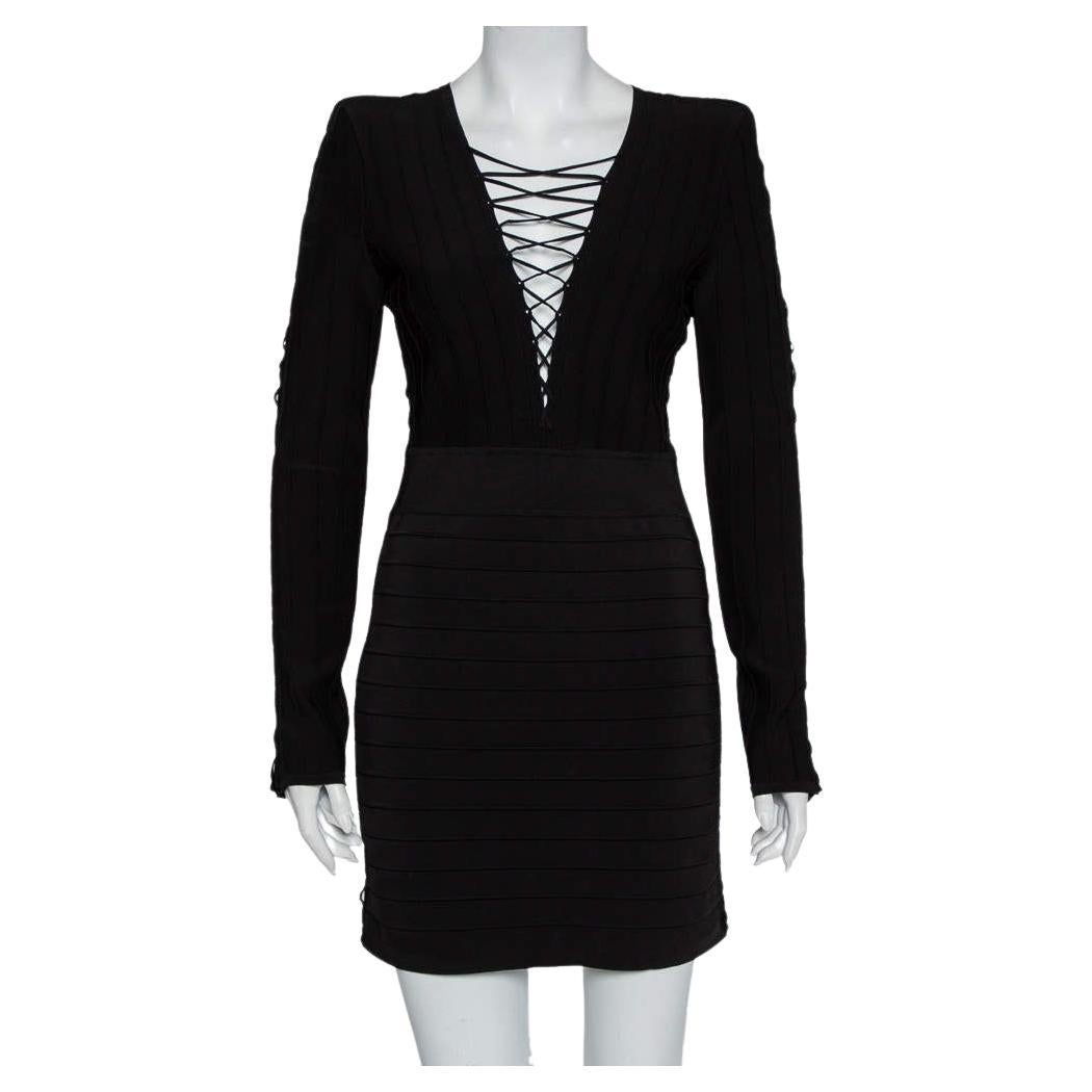 Balmain Schwarzes Strick-Minikleid mit Schnürungsdetails, M im Angebot