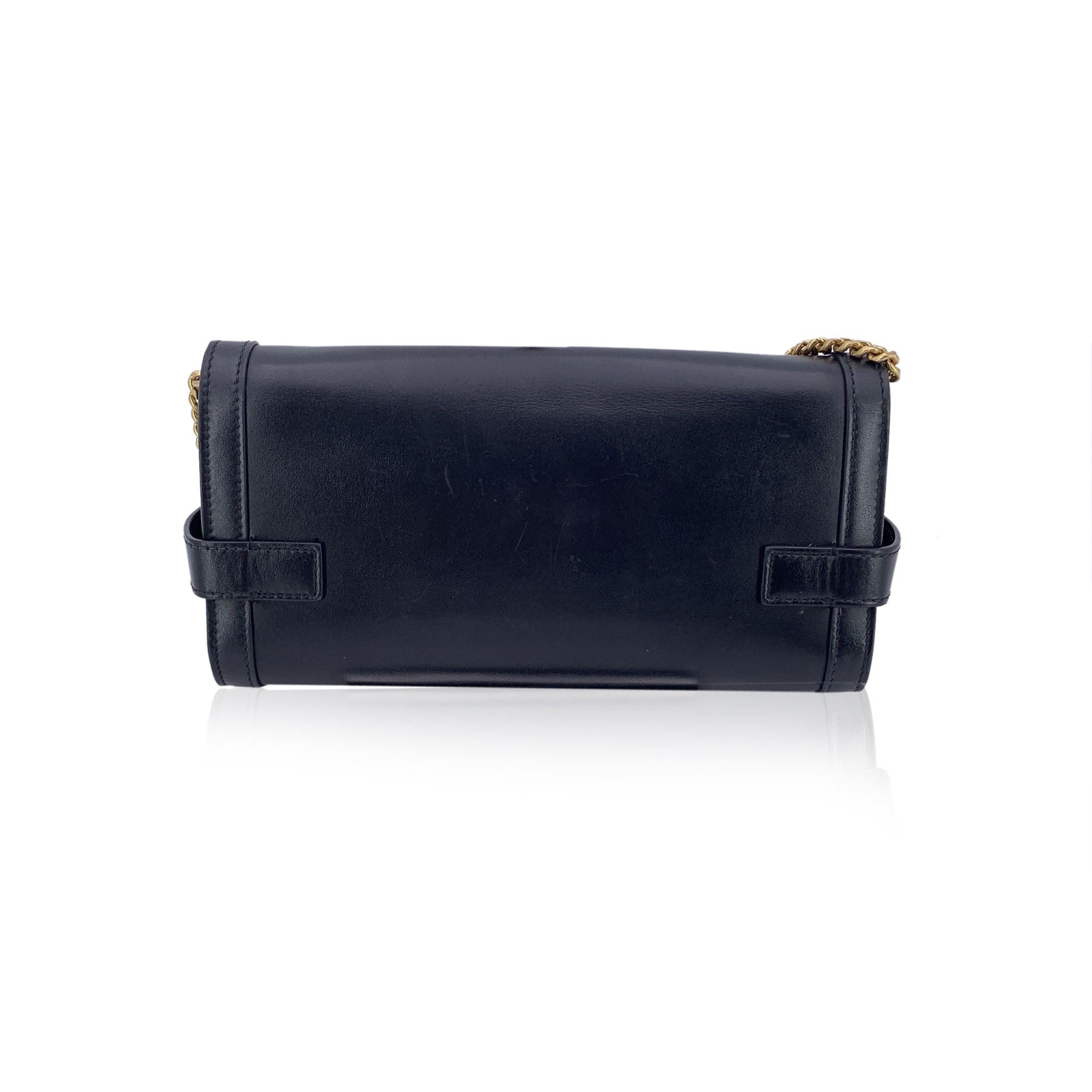 Balmain Schwarzes Leder B Buzz 23 Pochette Convertible Umhängetasche im Zustand „Gut“ im Angebot in Rome, Rome